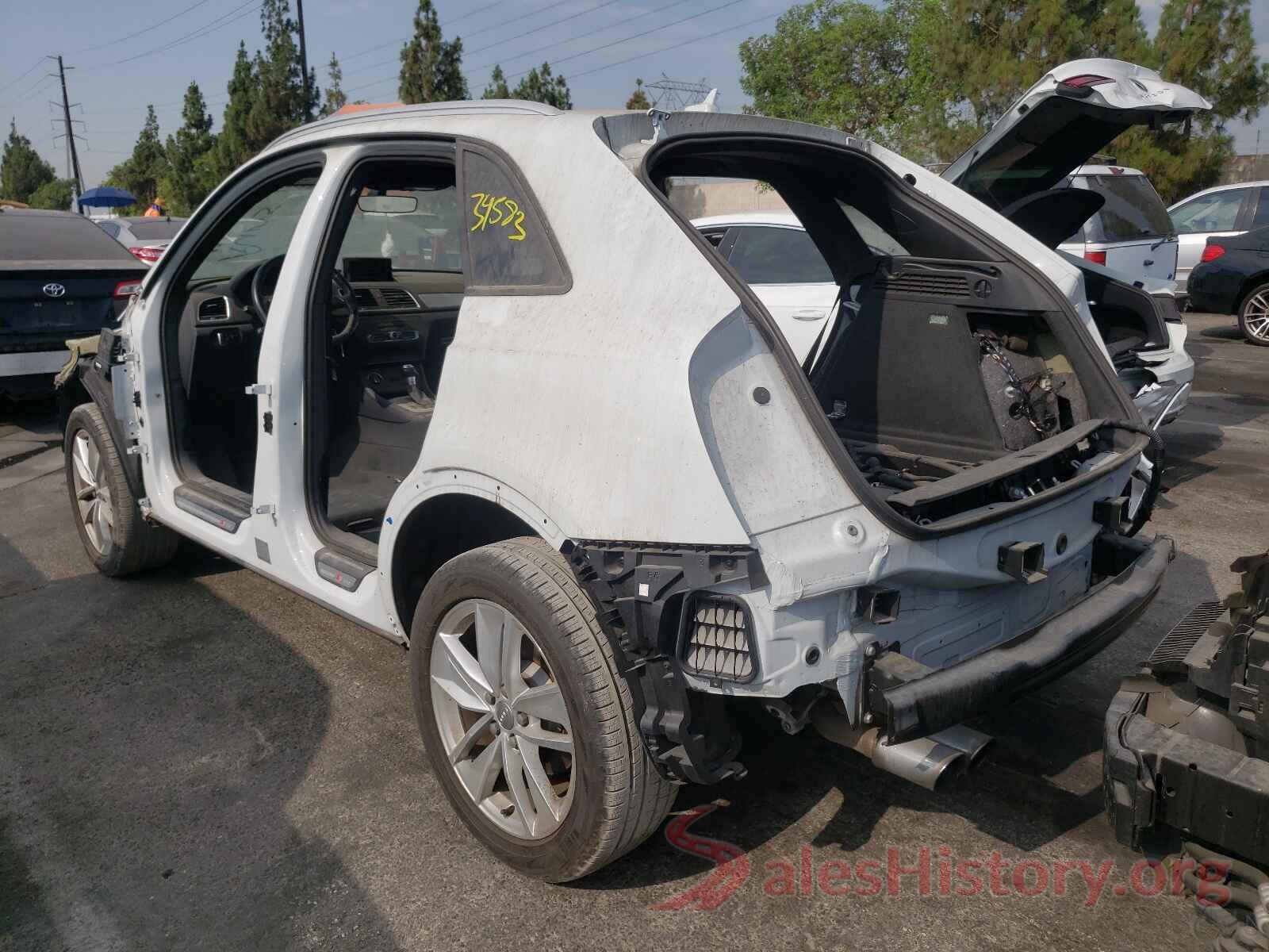 WA1BCCFS6JR023056 2018 AUDI Q3