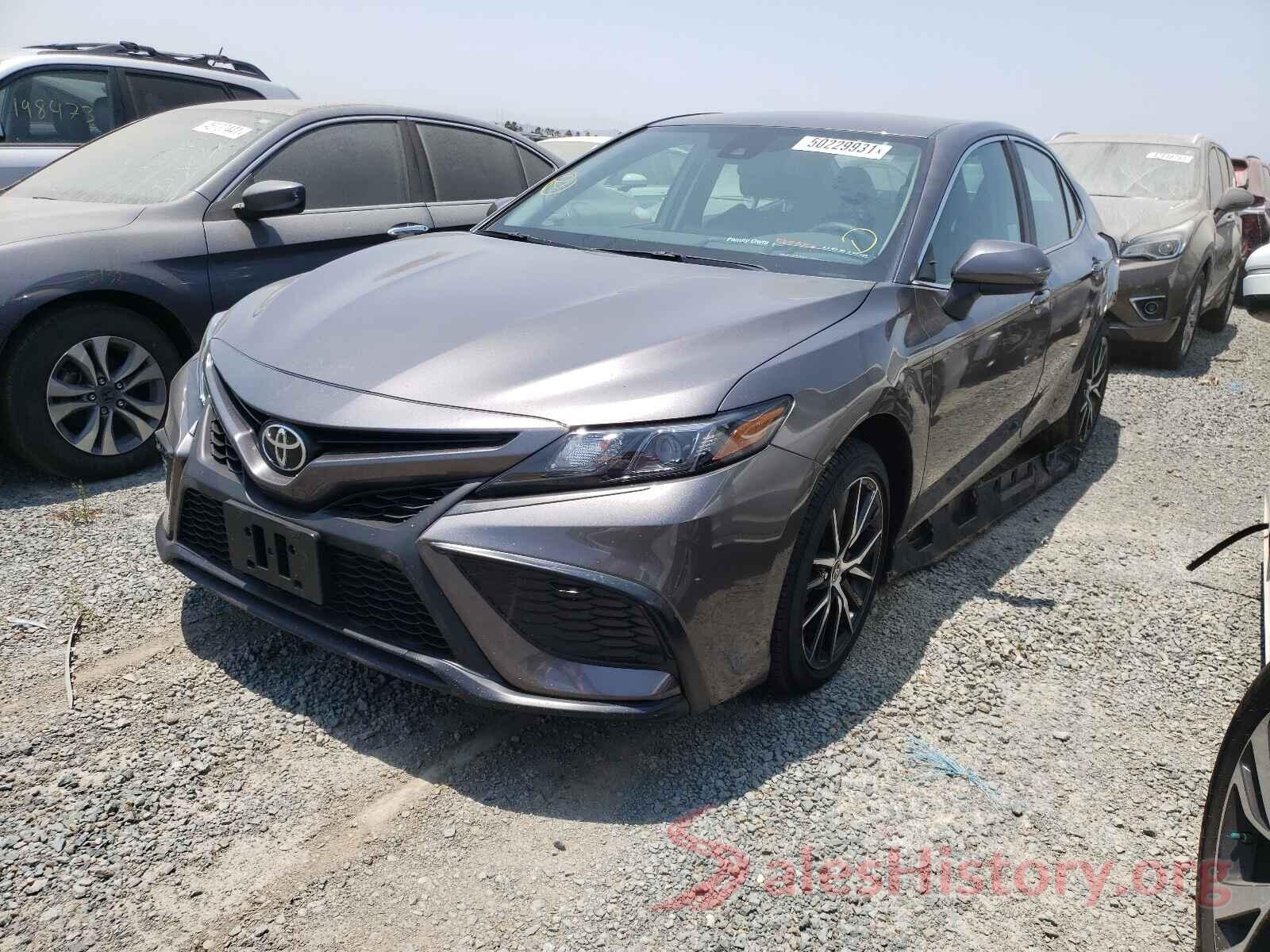 4T1G11AKXMU425348 2021 TOYOTA CAMRY