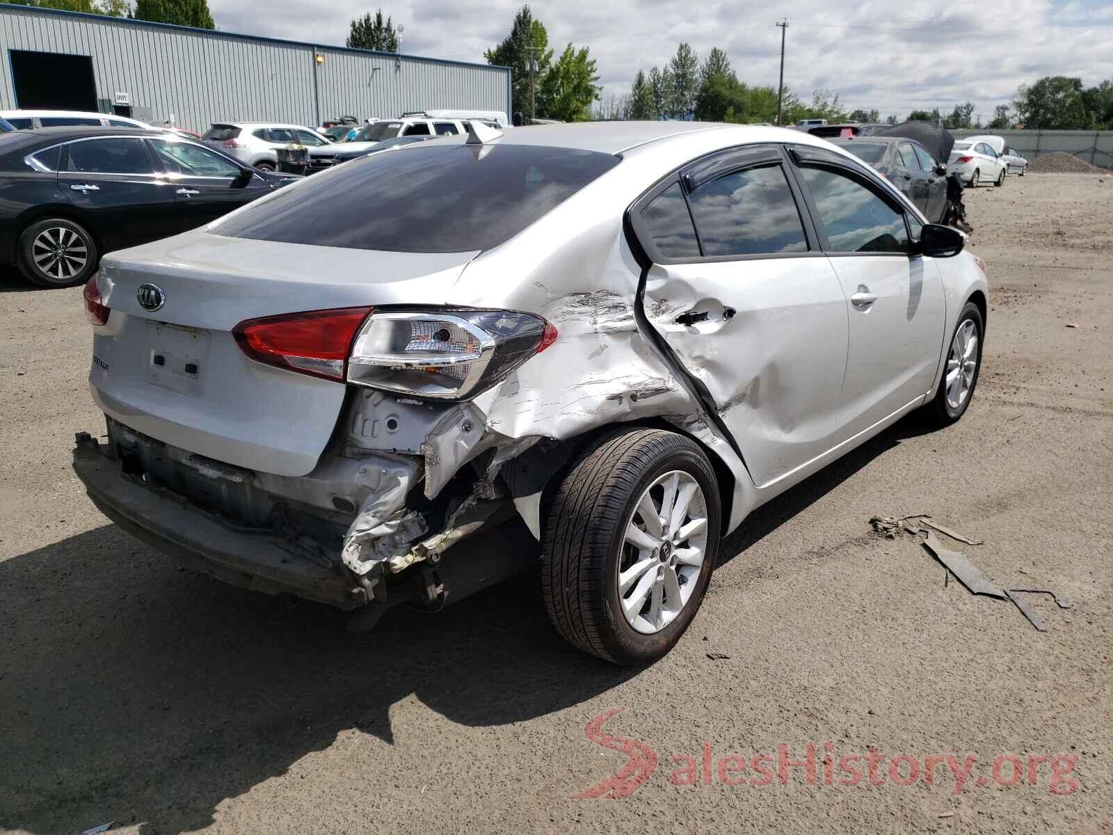 3KPFL4A77HE009611 2017 KIA FORTE