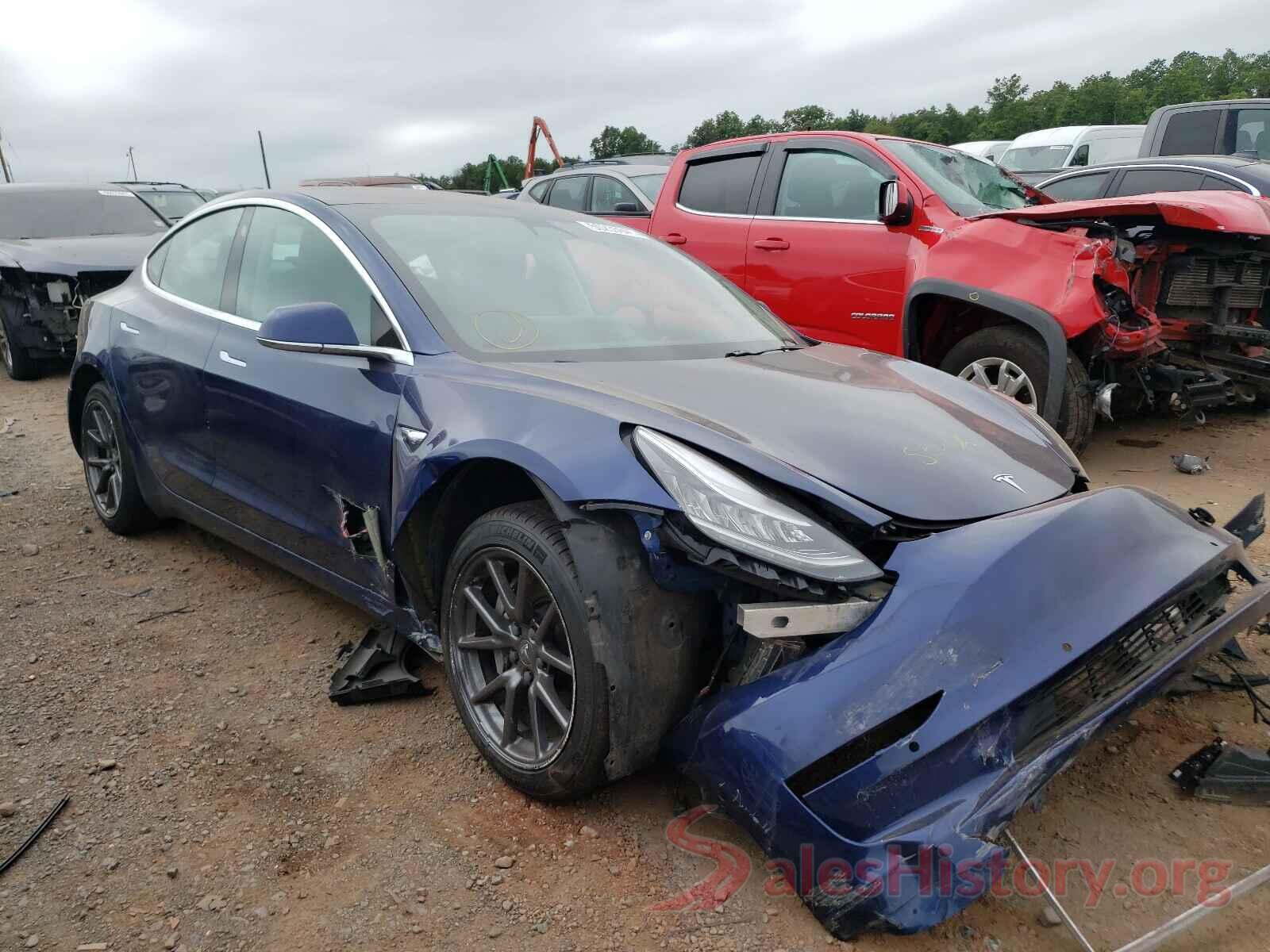 5YJ3E1EBXJF130255 2018 TESLA MODEL 3