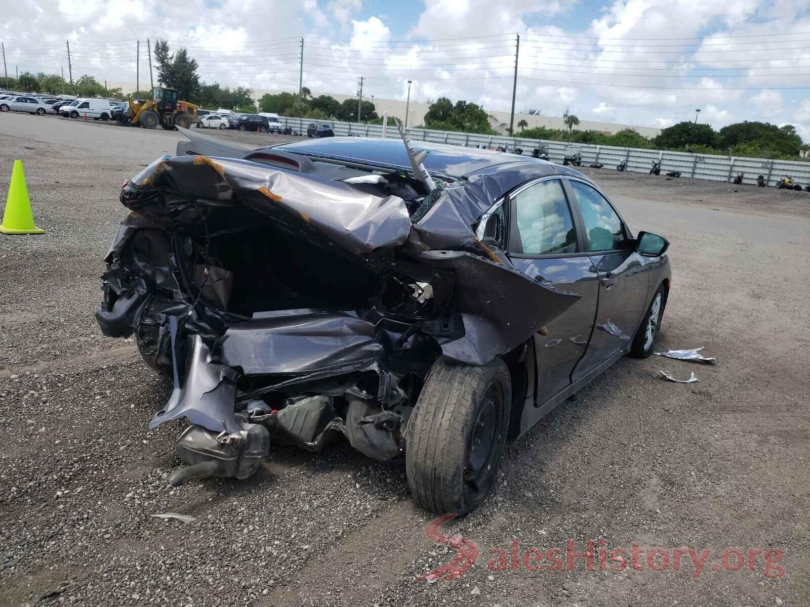 19XFC2F5XJE025772 2018 HONDA CIVIC