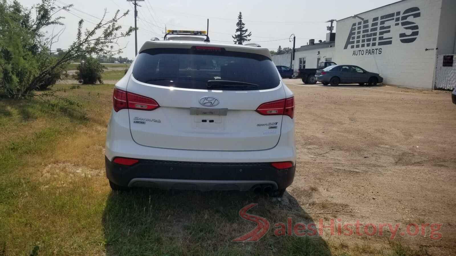 5XYZUDLA0GG318664 2016 HYUNDAI SANTA FE