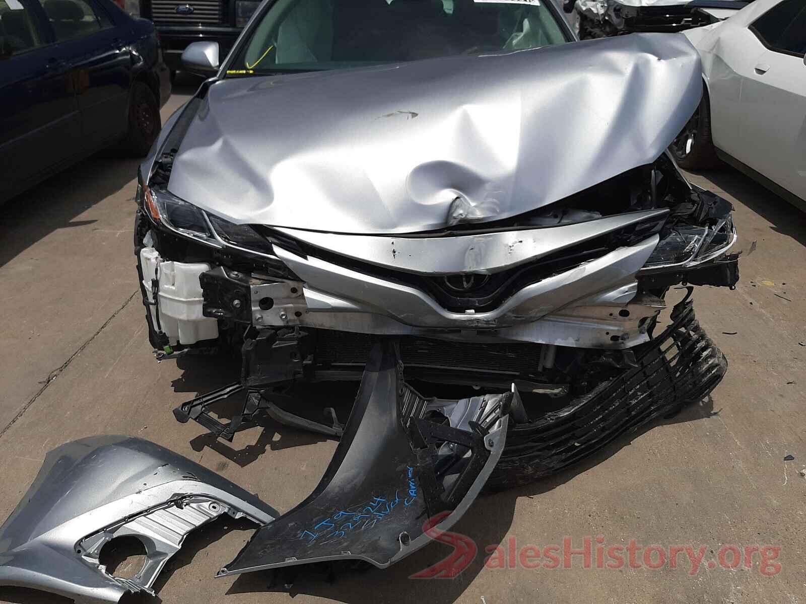 4T1B11HK2KU760374 2019 TOYOTA CAMRY