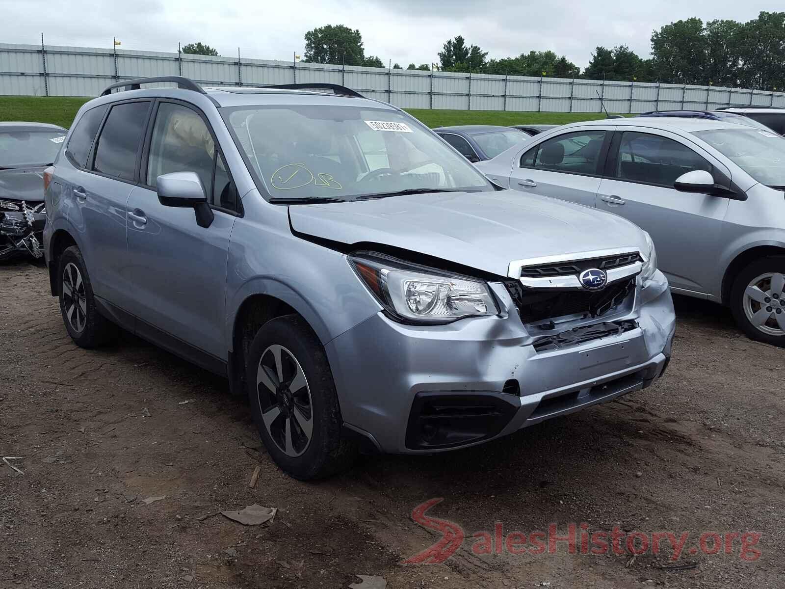 JF2SJAEC3HH415293 2017 SUBARU FORESTER