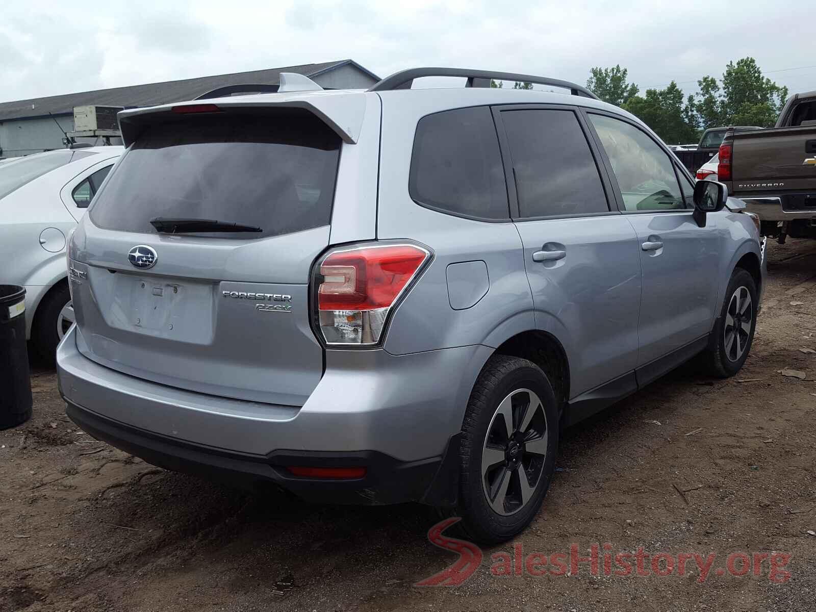 JF2SJAEC3HH415293 2017 SUBARU FORESTER