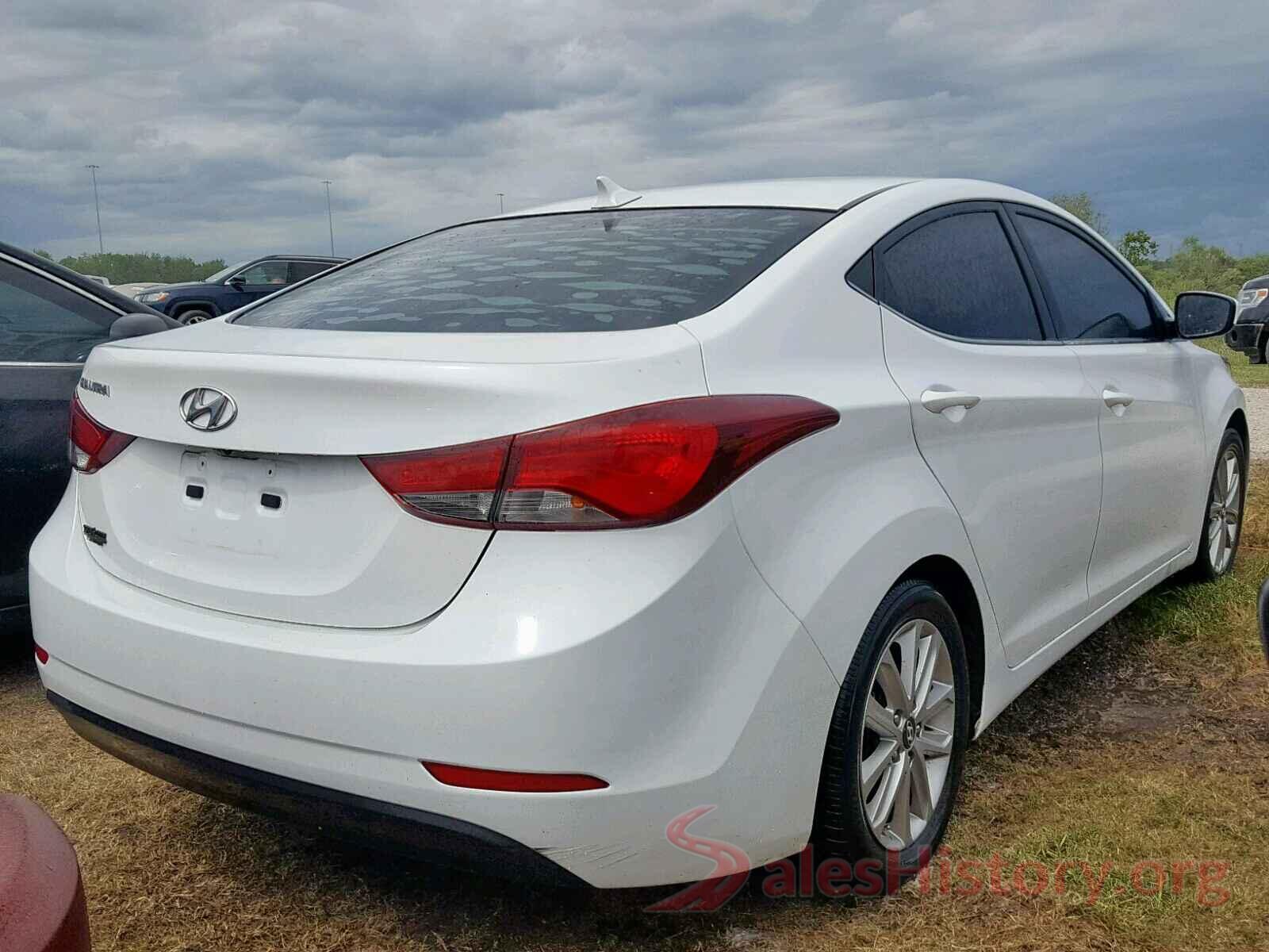 5NPDH4AE9FH572238 2015 HYUNDAI ELANTRA