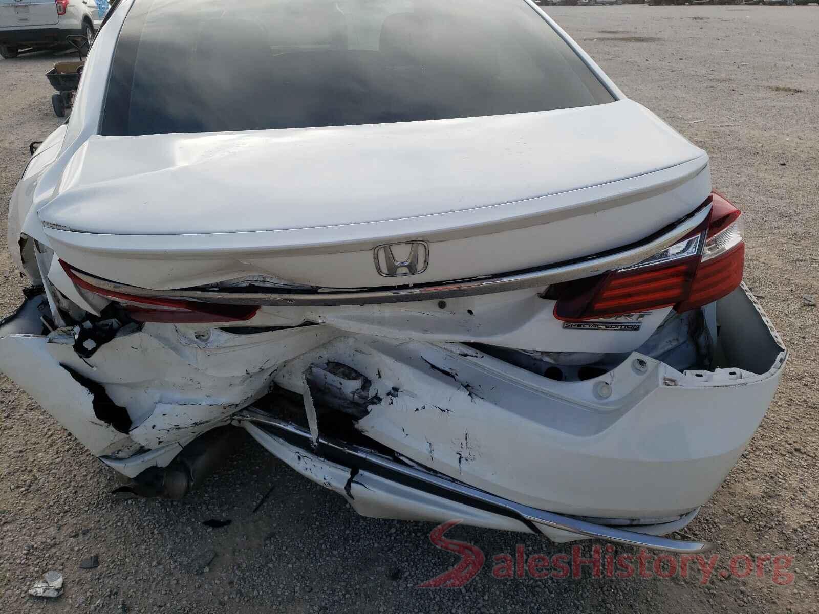 1HGCR2F10HA075643 2017 HONDA ACCORD