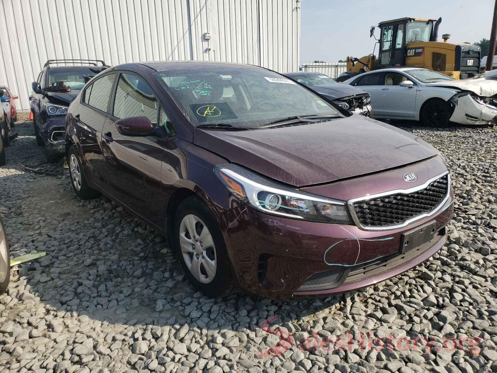 3KPFK4A78JE239392 2018 KIA FORTE