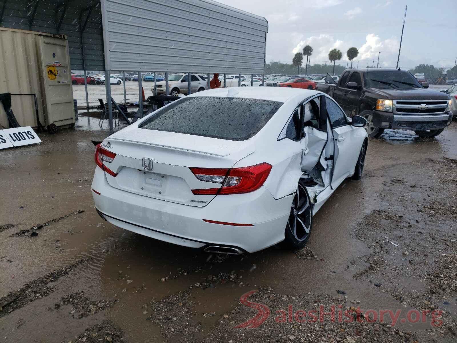 1HGCV1F30JA014743 2018 HONDA ACCORD