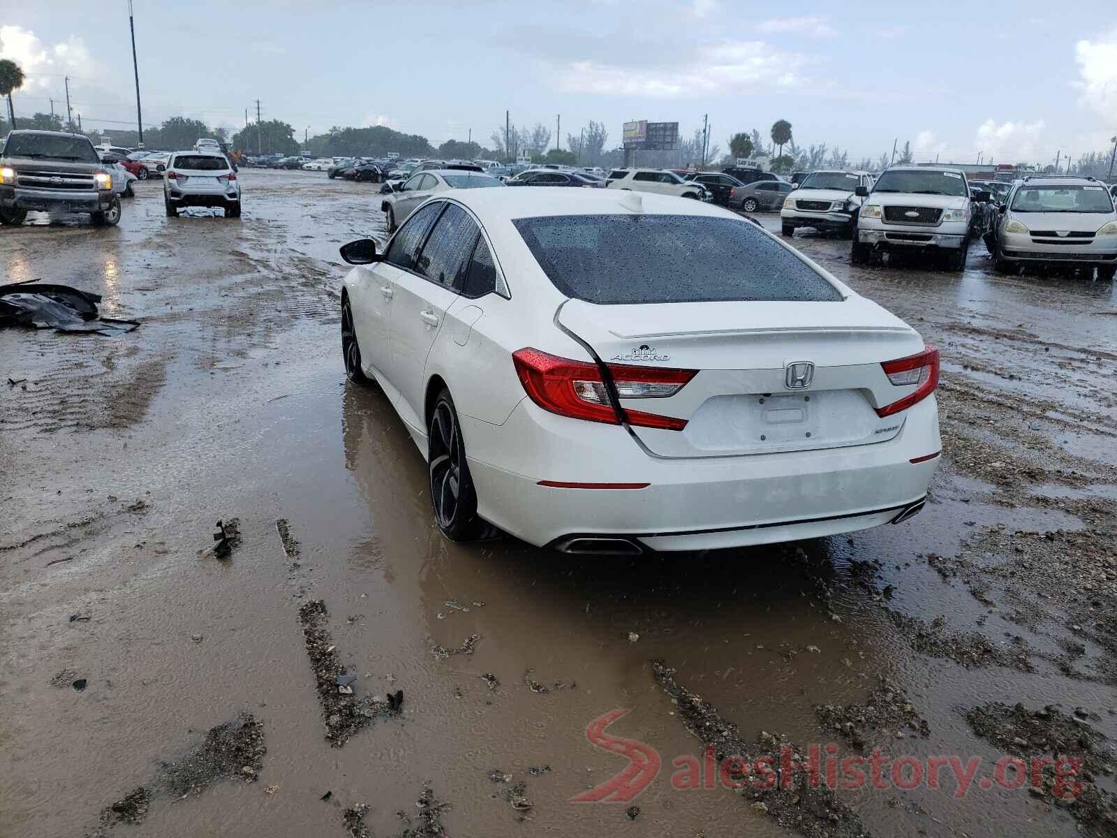 1HGCV1F30JA014743 2018 HONDA ACCORD