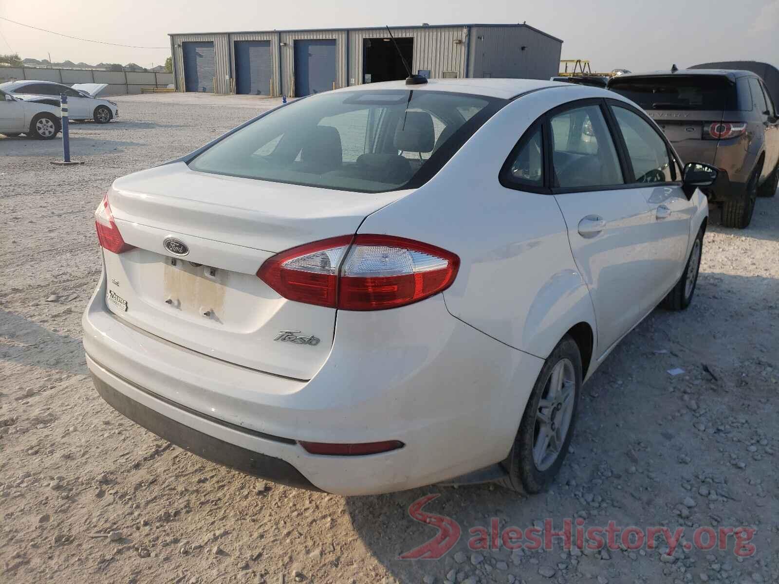 3FADP4BJ7JM113829 2018 FORD FIESTA