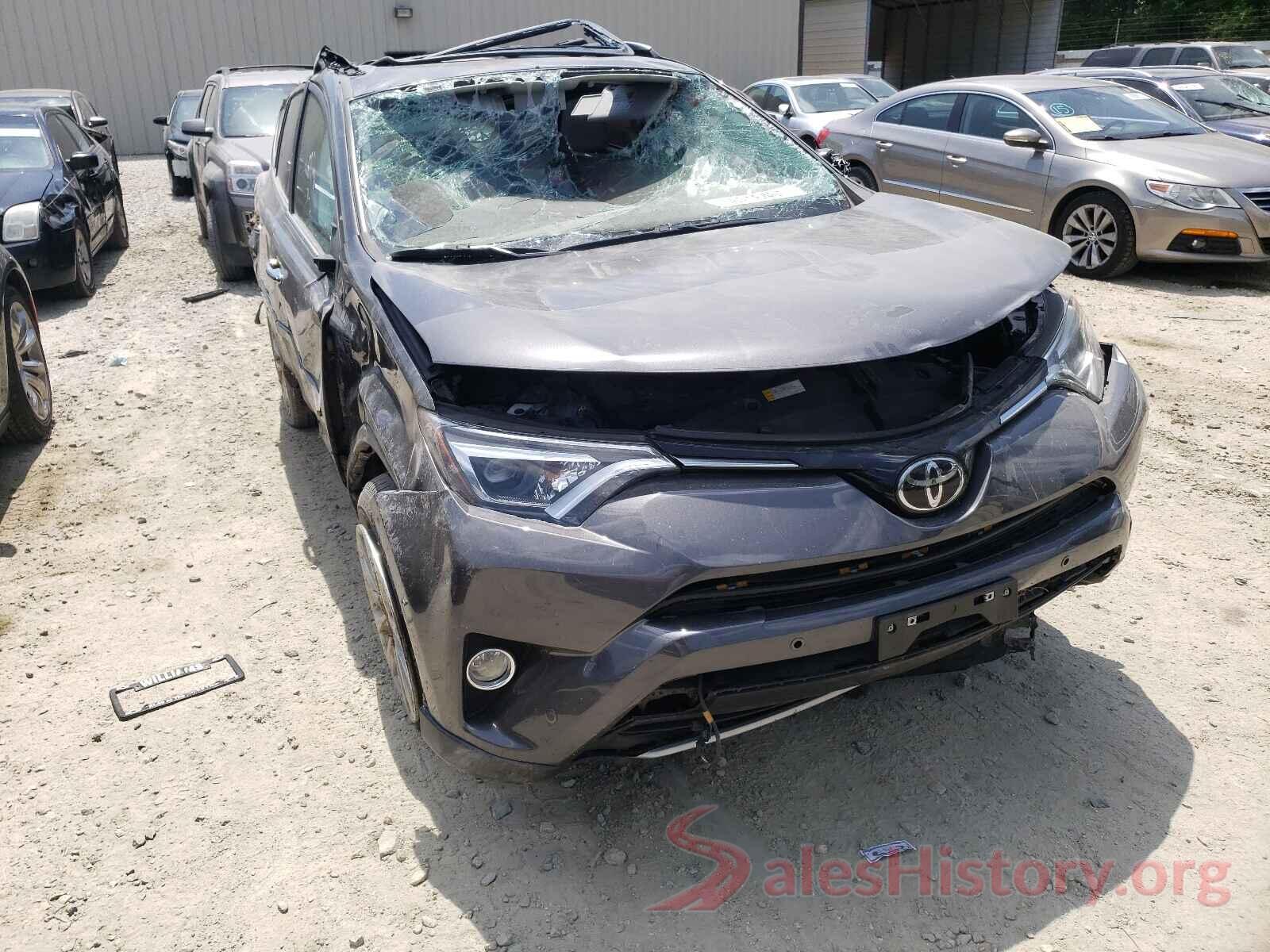 2T3DFREV9HW561975 2017 TOYOTA RAV4