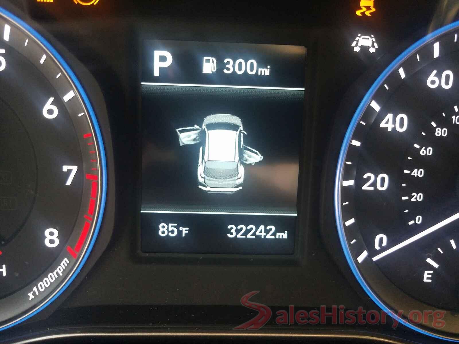 KM8K12AA8KU254653 2019 HYUNDAI KONA