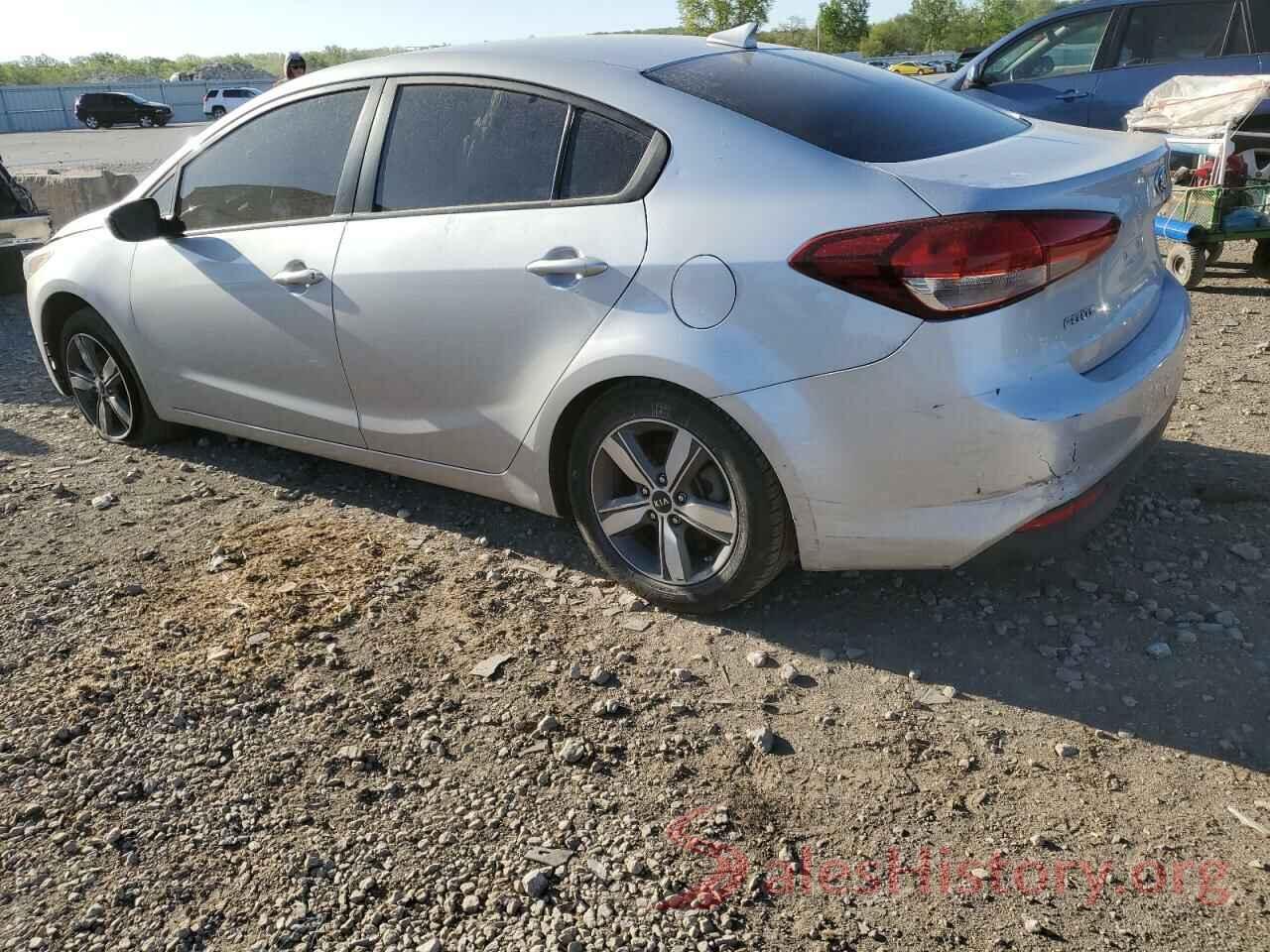 3KPFL4A7XJE187339 2018 KIA FORTE