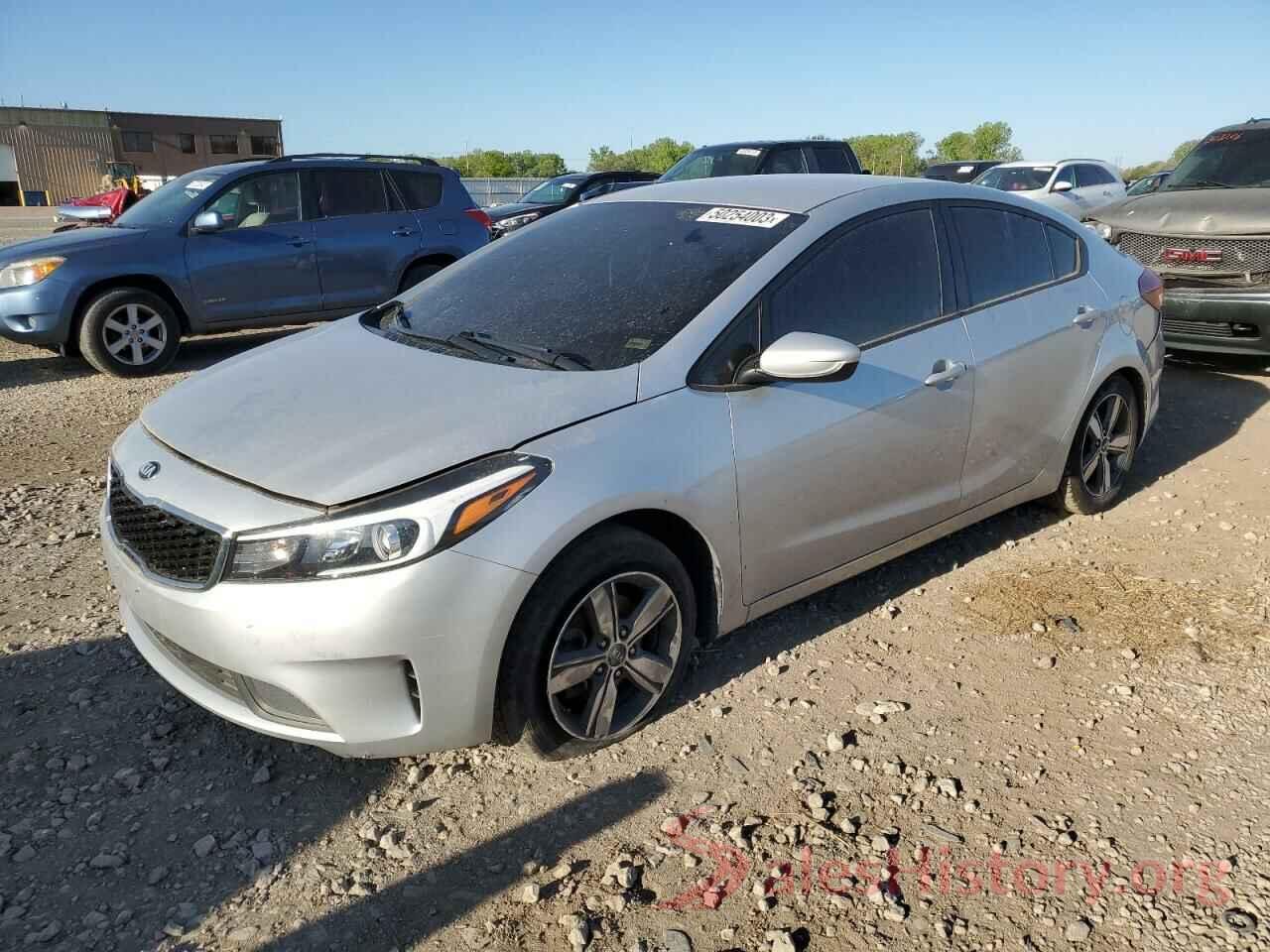 3KPFL4A7XJE187339 2018 KIA FORTE