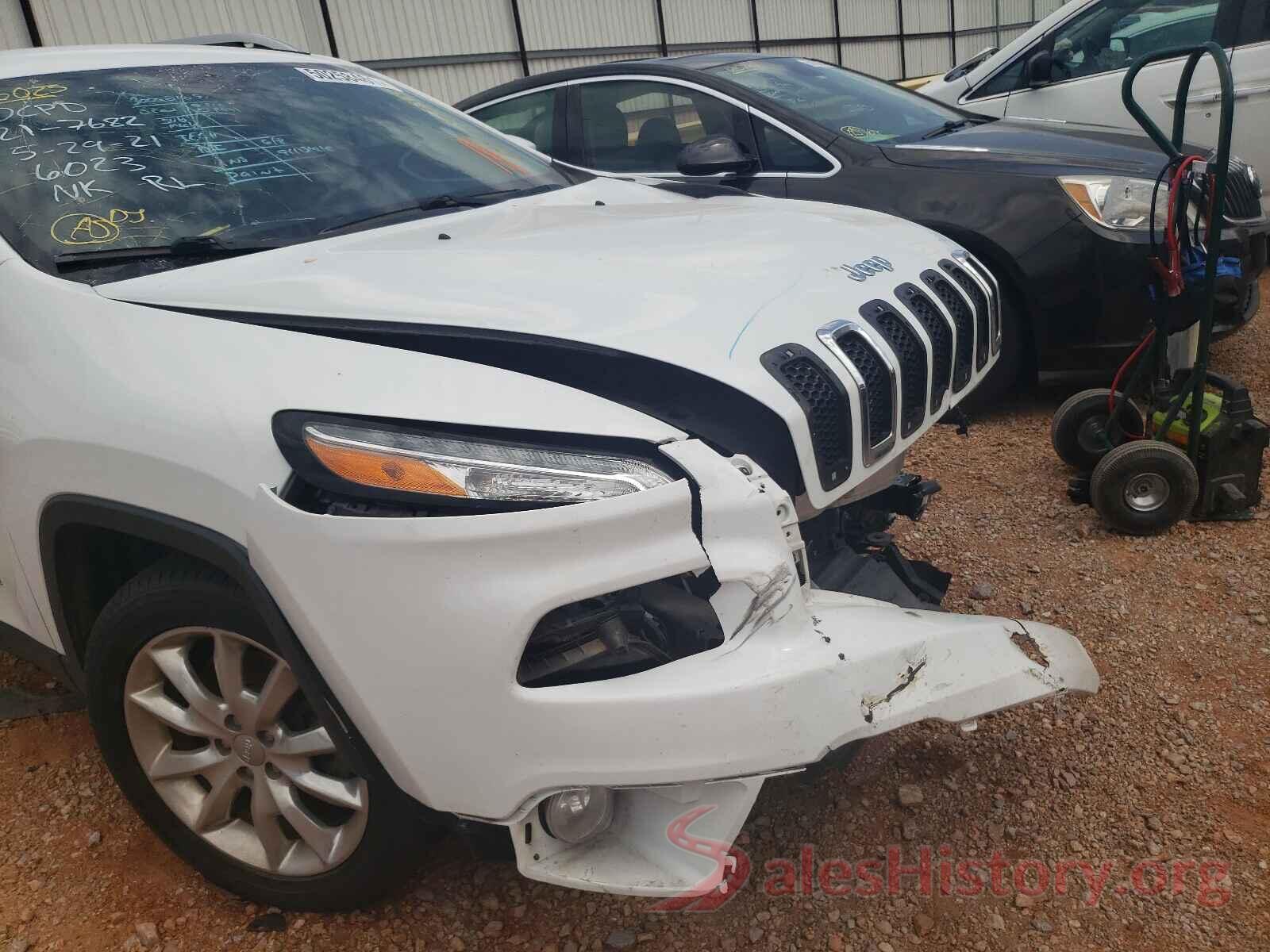 1C4PJLDB8HW526023 2017 JEEP CHEROKEE