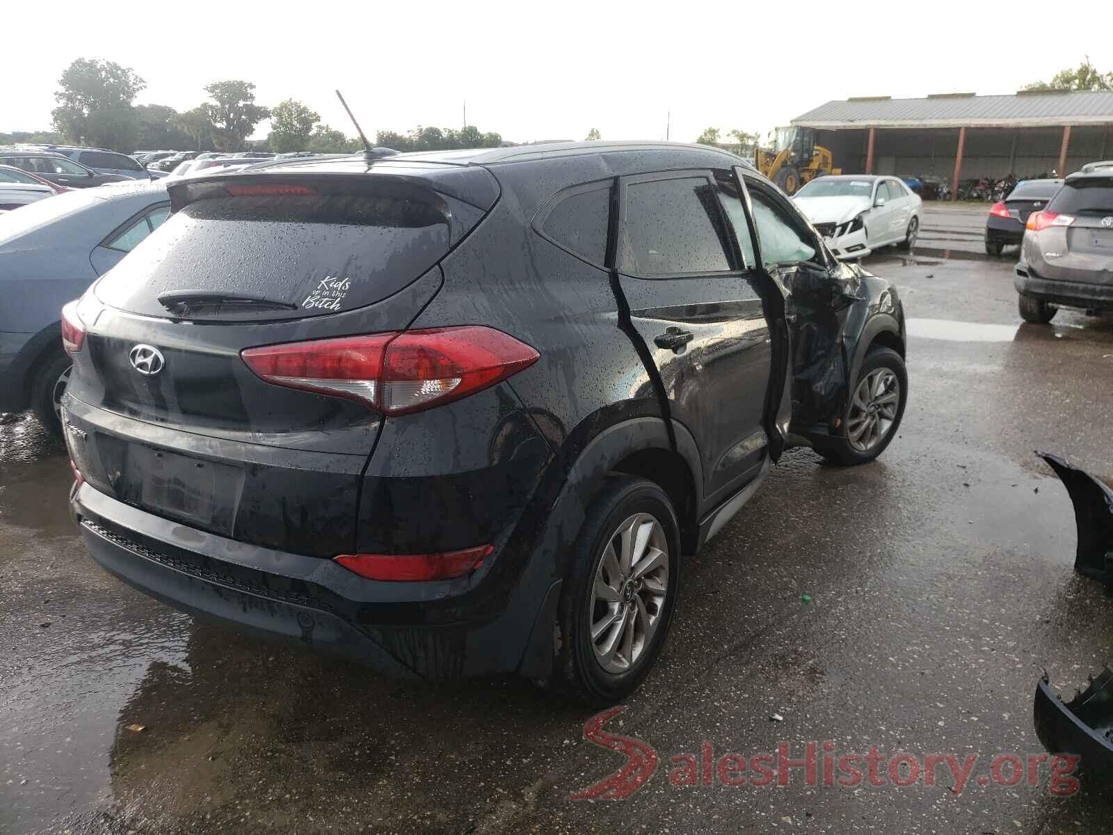 KM8J33A48HU528884 2017 HYUNDAI TUCSON