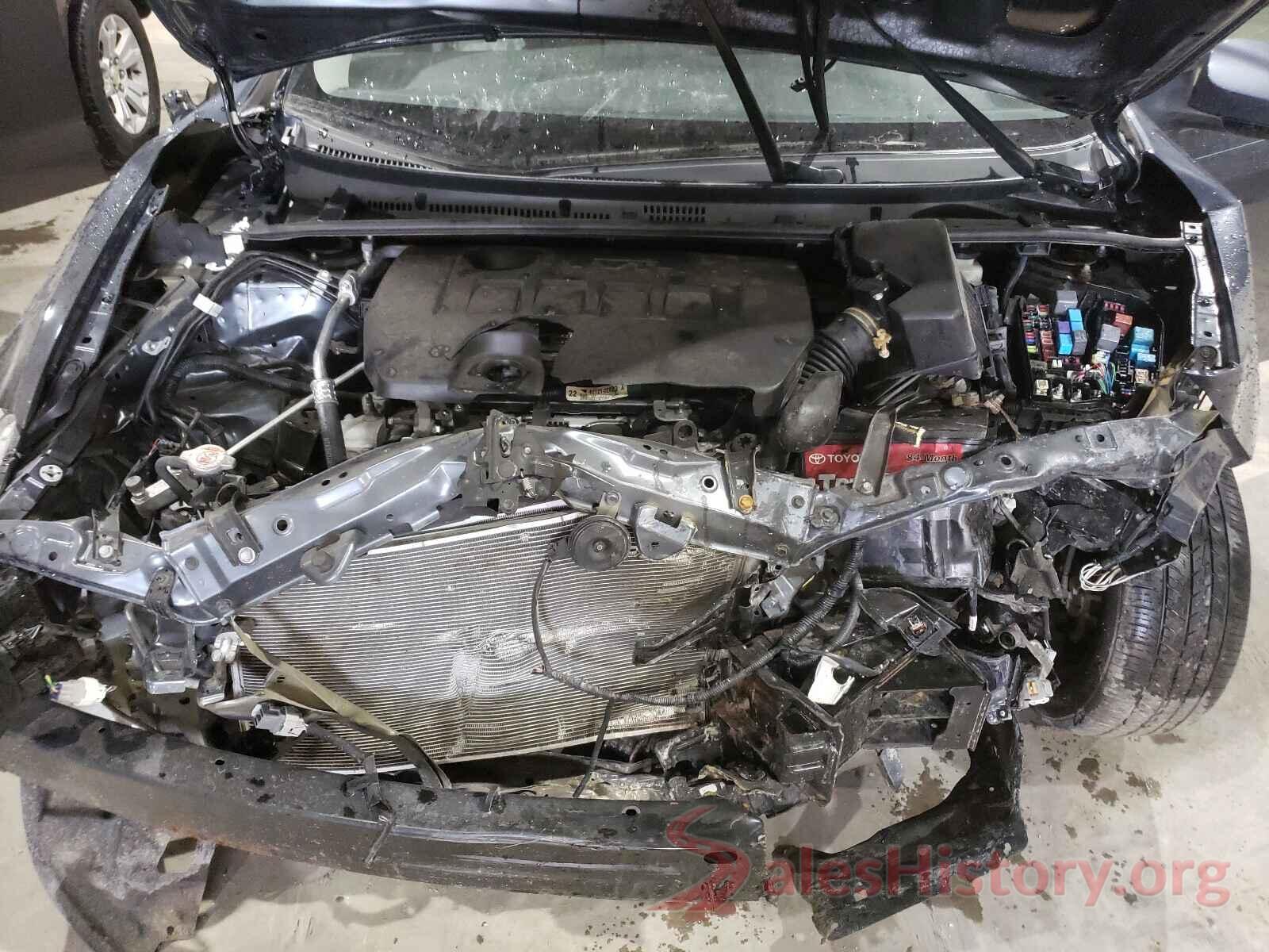 2T1BURHE2JC000820 2018 TOYOTA COROLLA