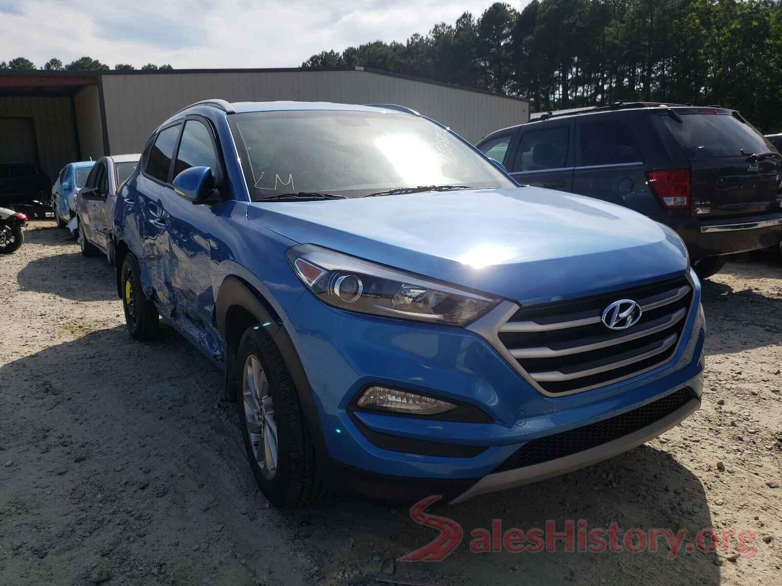 KM8J3CA29HU397818 2017 HYUNDAI TUCSON