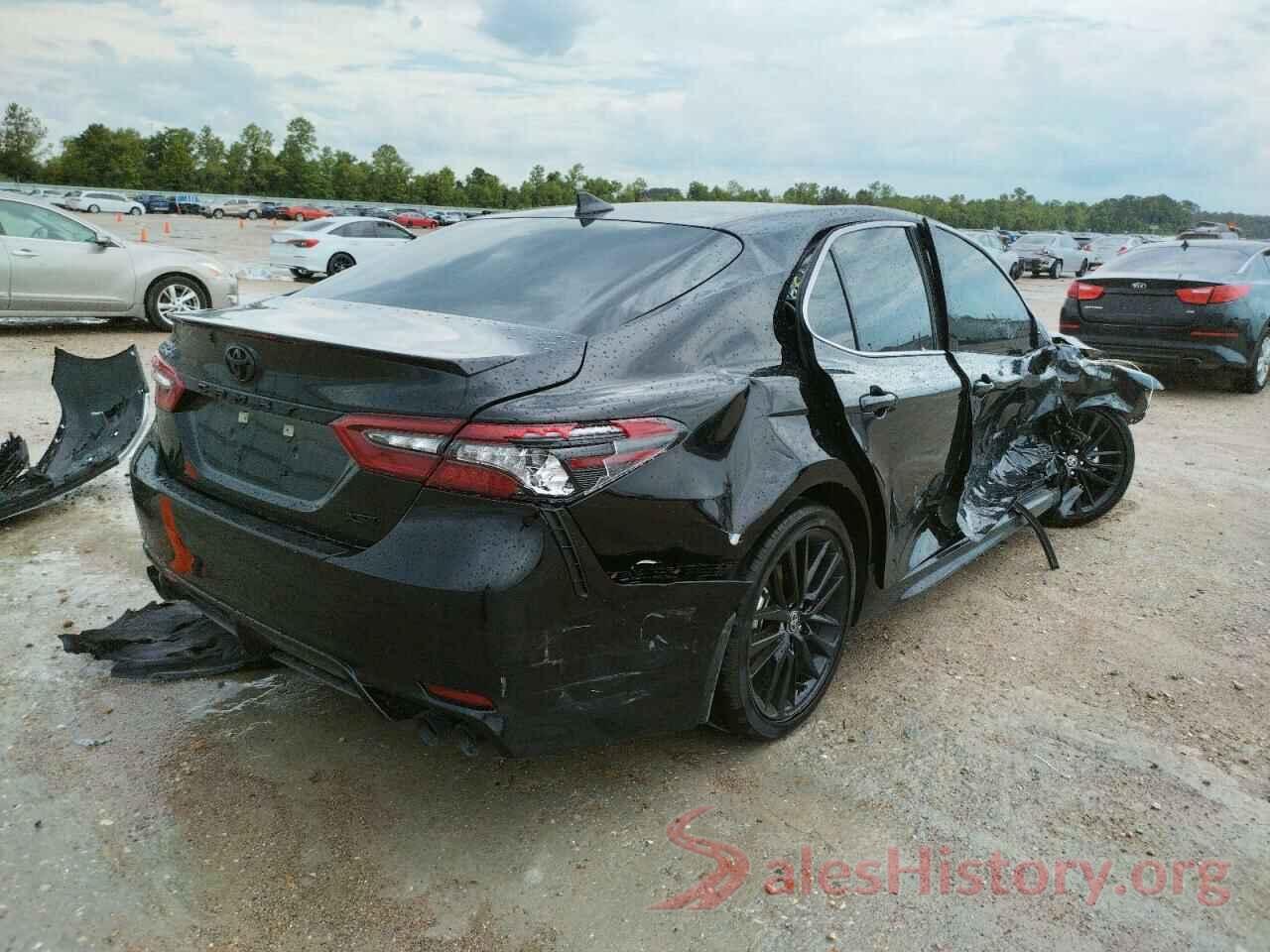 4T1K61AKXNU009877 2022 TOYOTA CAMRY