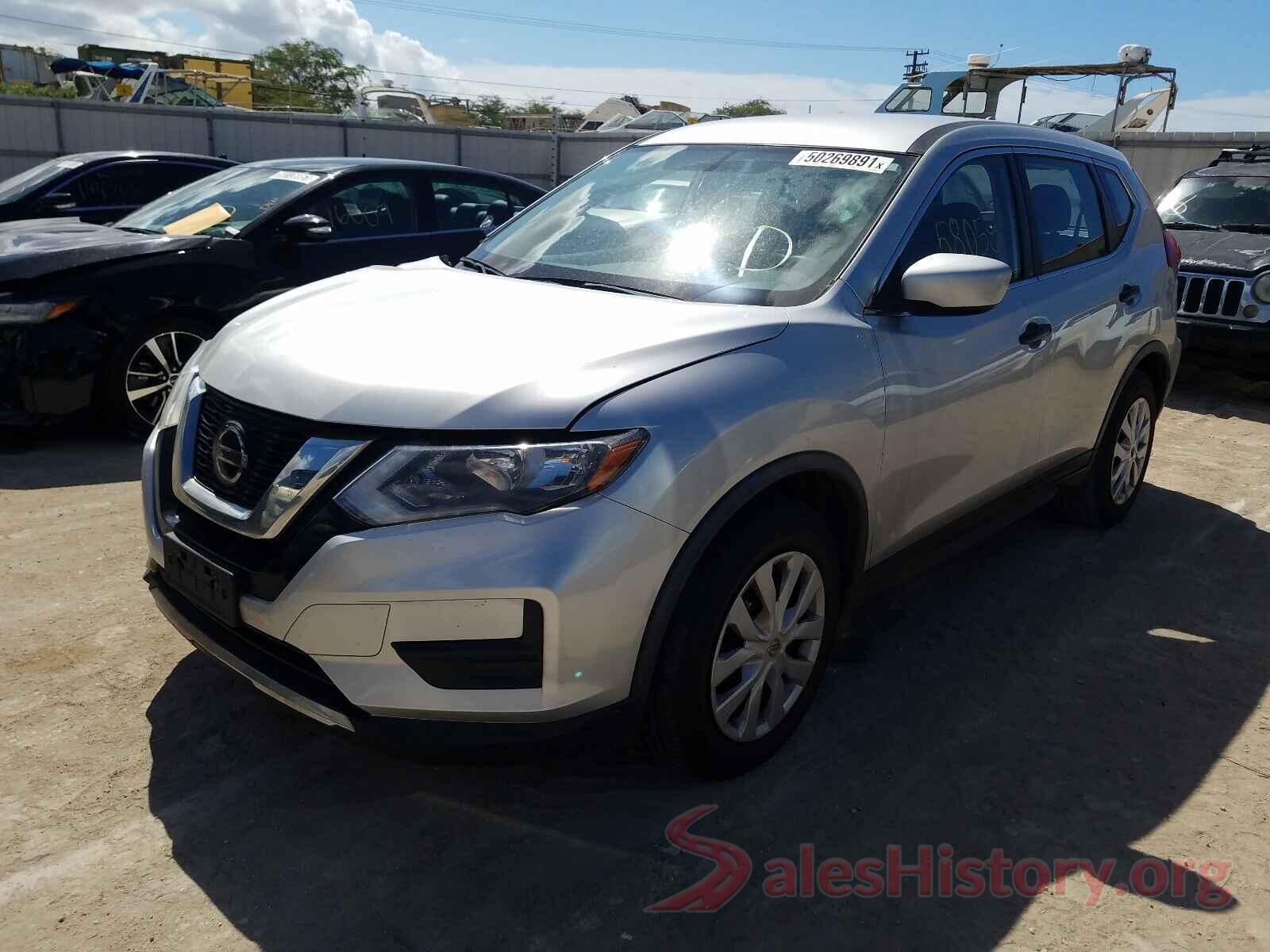 JN8AT2MT2JW465748 2018 NISSAN ROGUE