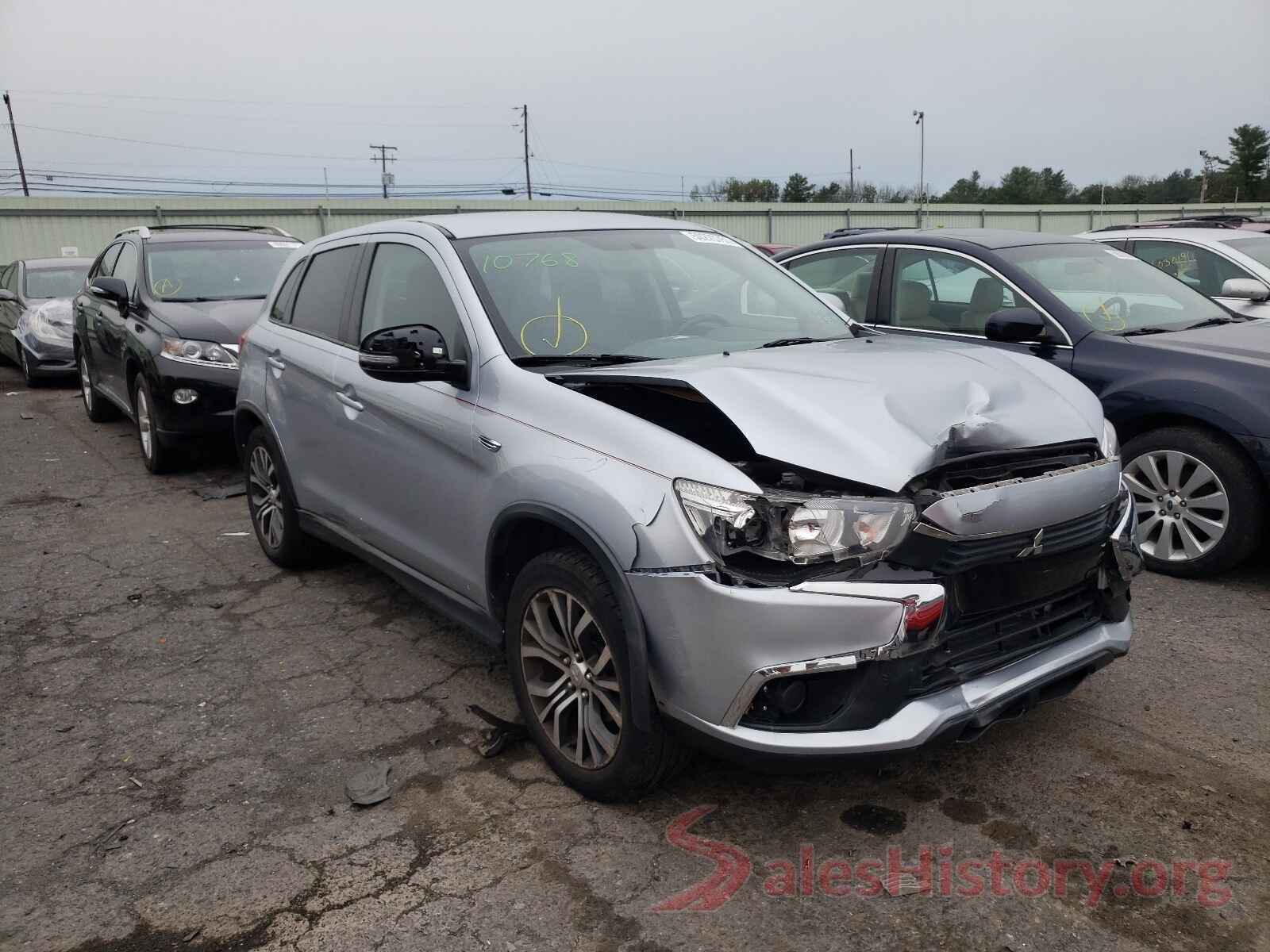 JA4AP3AU7HZ066825 2017 MITSUBISHI OUTLANDER