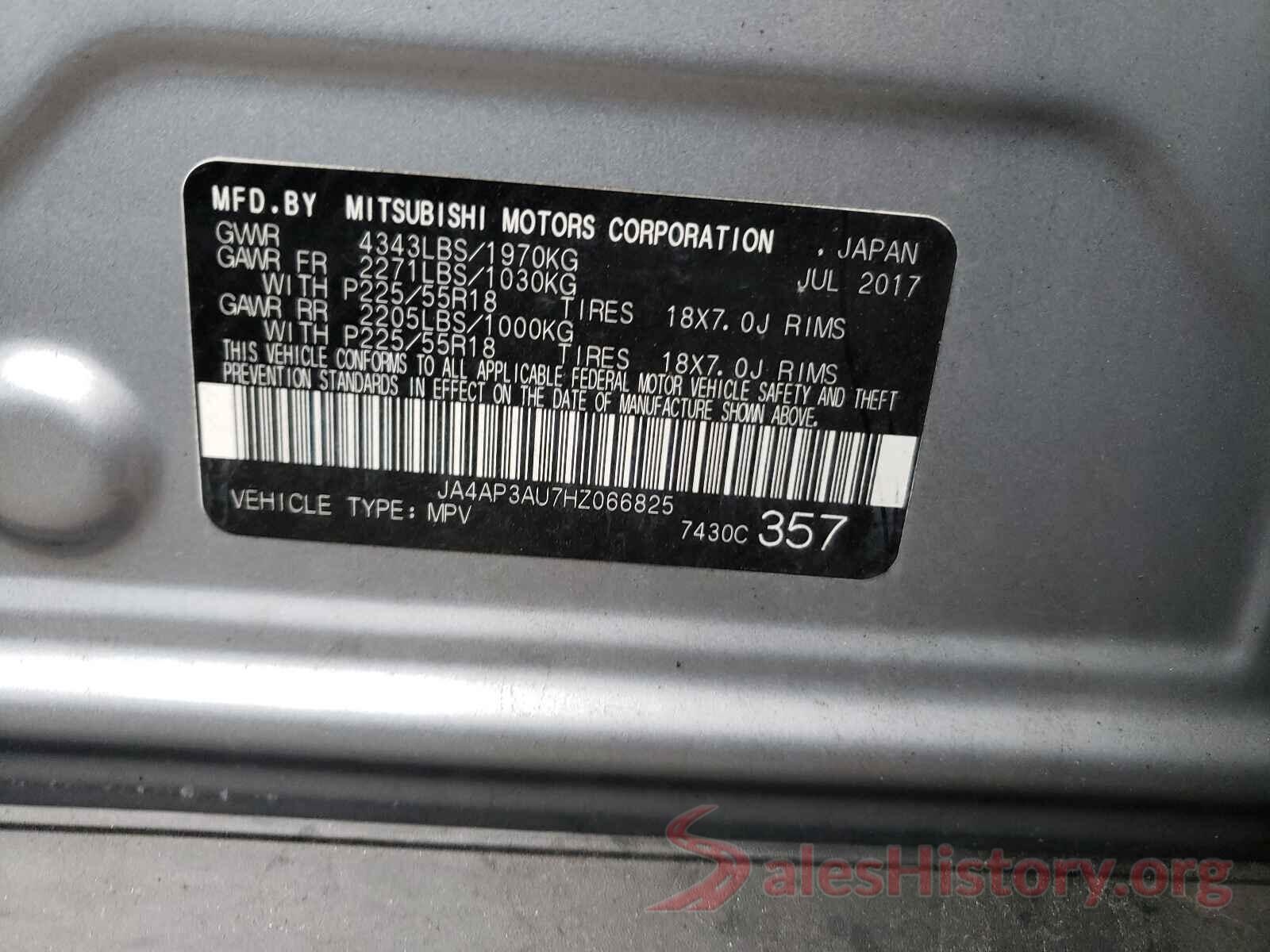 JA4AP3AU7HZ066825 2017 MITSUBISHI OUTLANDER