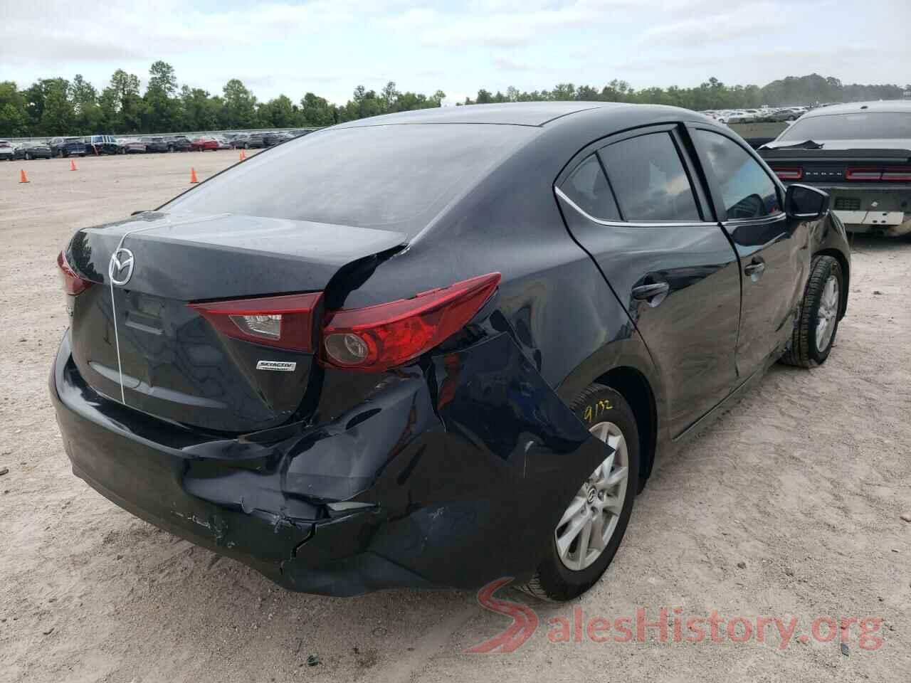 3MZBN1U77JM265730 2018 MAZDA 3