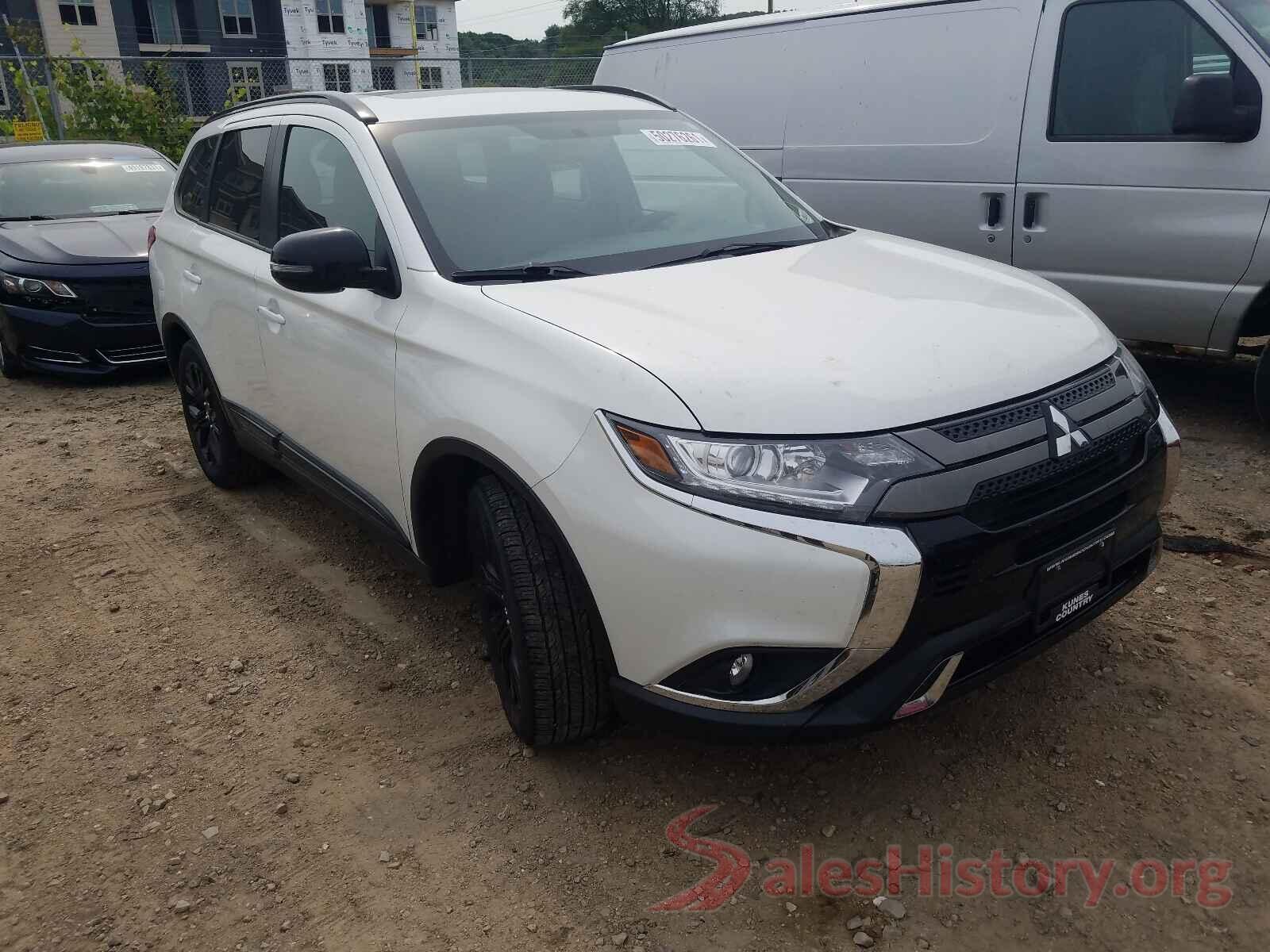 JA4AD3A38KZ035283 2019 MITSUBISHI OUTLANDER