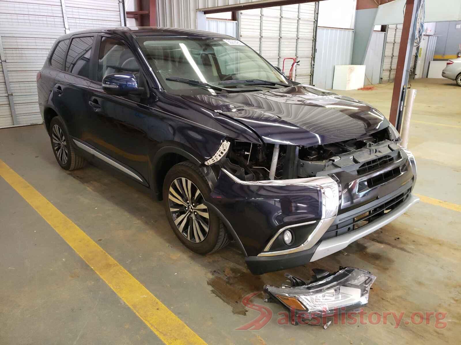 JA4AD3A32KZ005597 2019 MITSUBISHI OUTLANDER