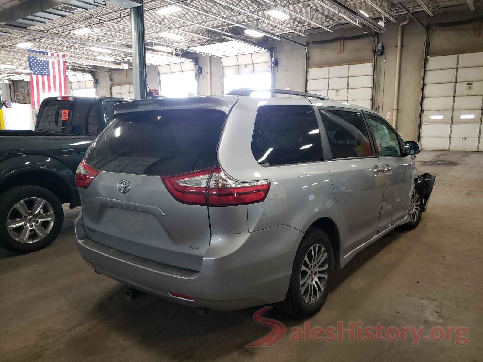 5TDYZ3DCXJS918139 2018 TOYOTA SIENNA