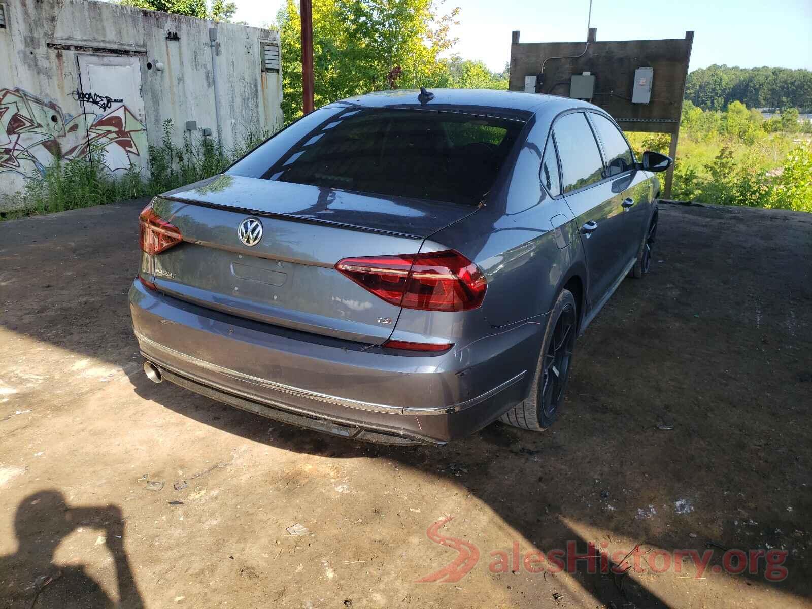 1VWAA7A33JC009470 2018 VOLKSWAGEN PASSAT