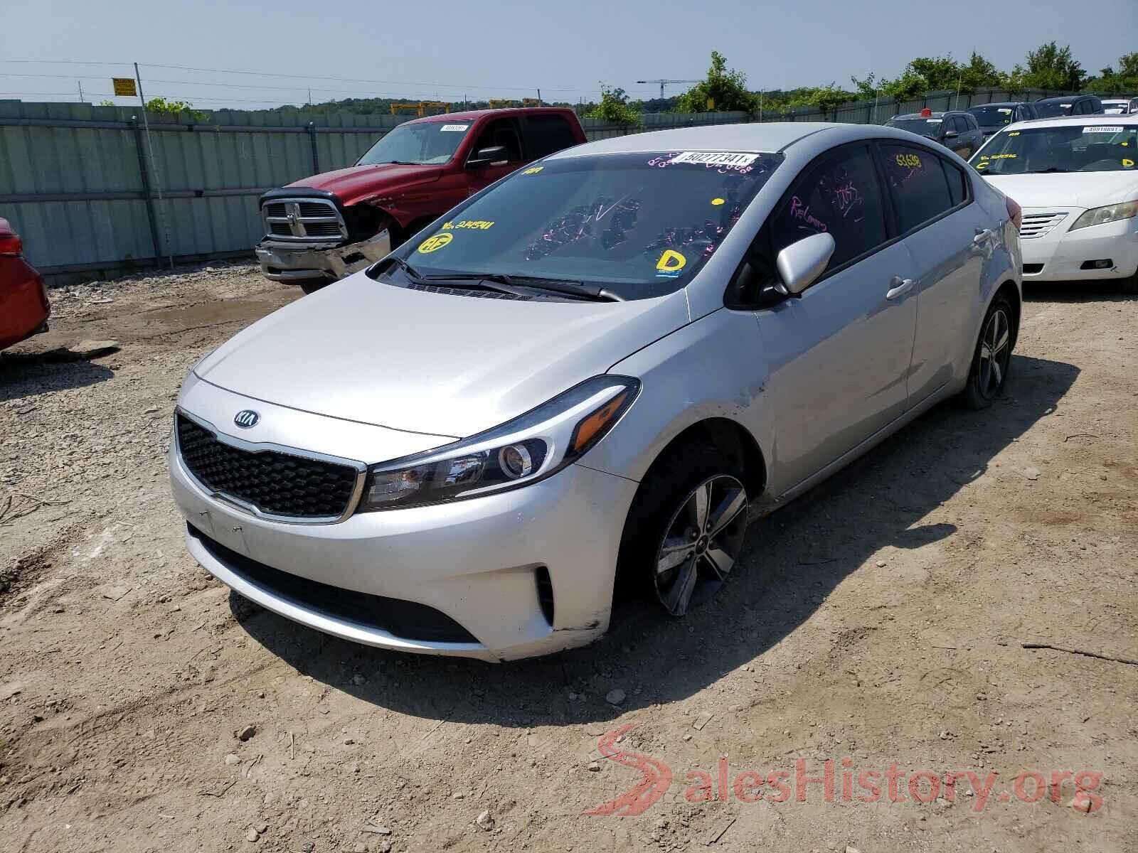 3KPFL4A7XJE214541 2018 KIA FORTE