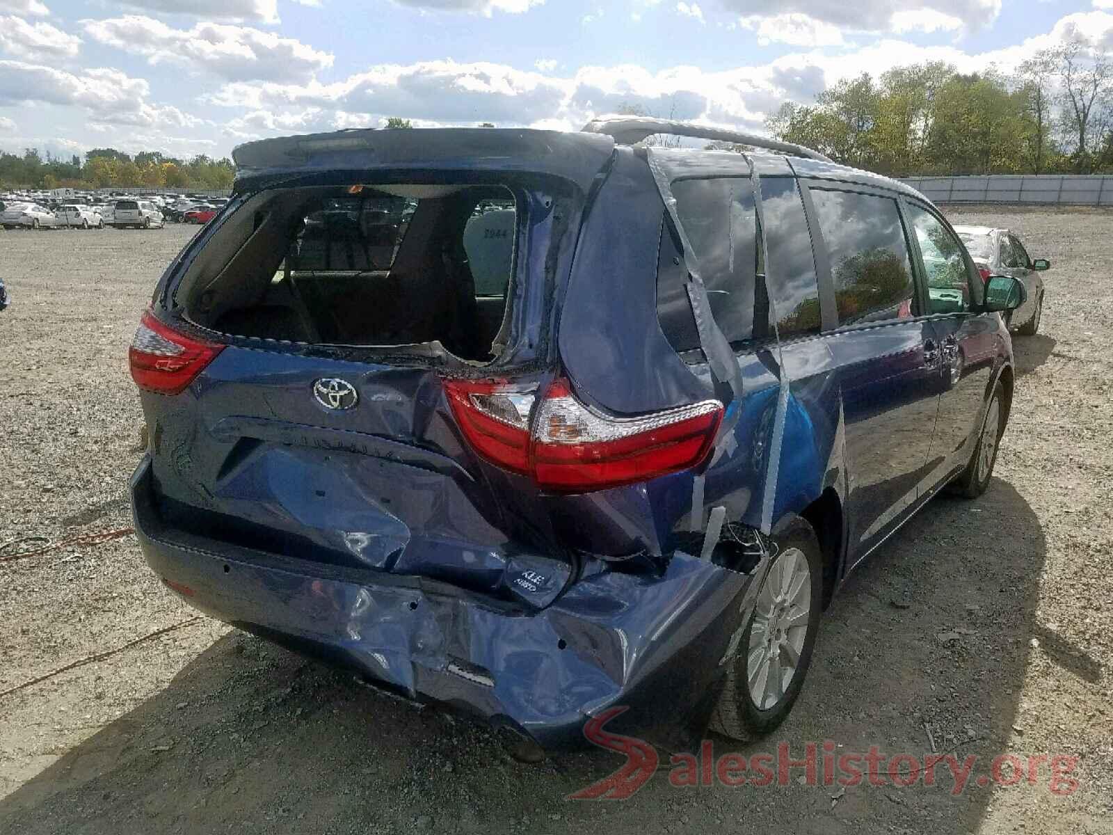 5TDDZ3DC0HS165293 2017 TOYOTA SIENNA XLE