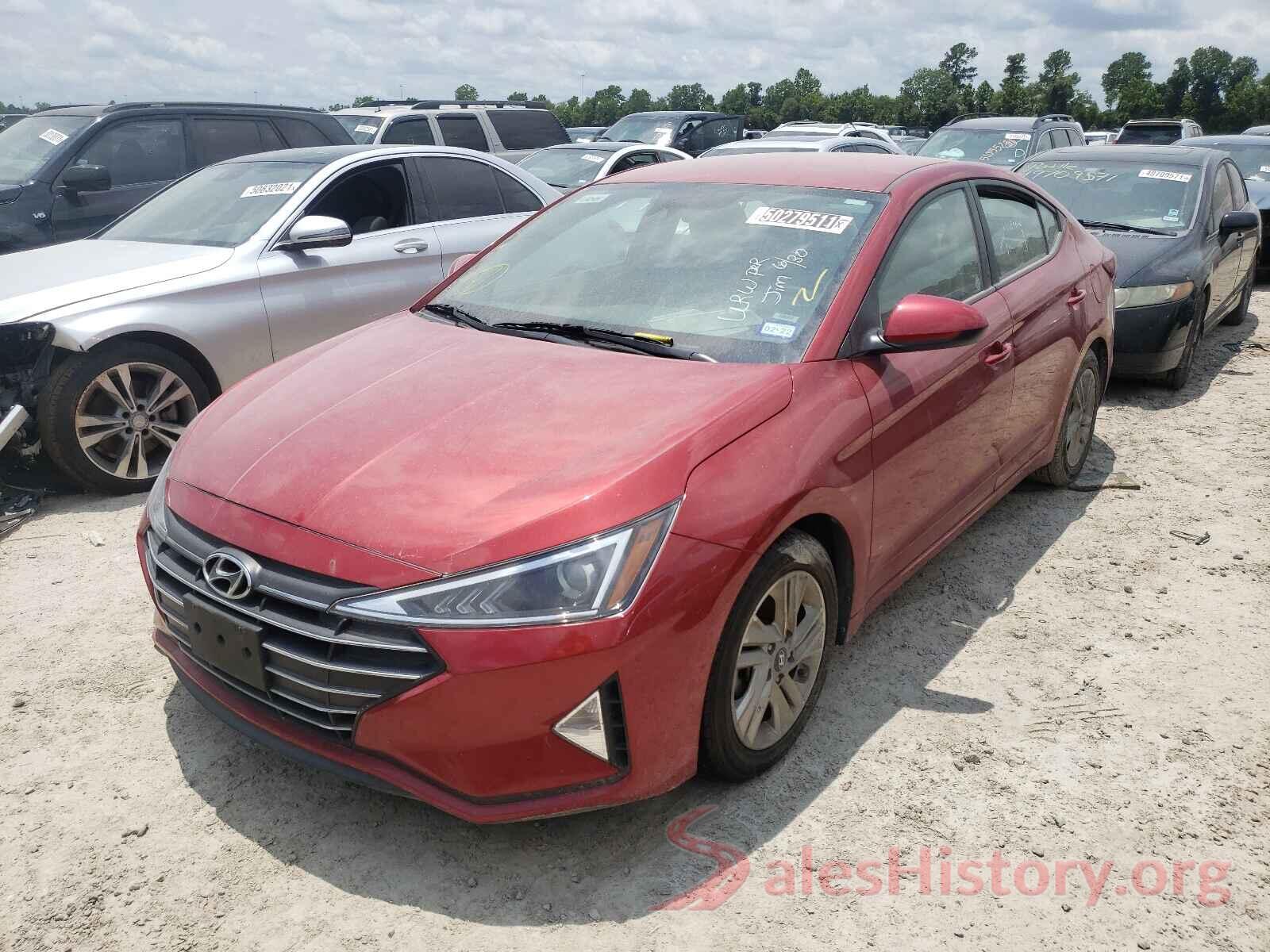 5NPD84LF1KH469864 2019 HYUNDAI ELANTRA