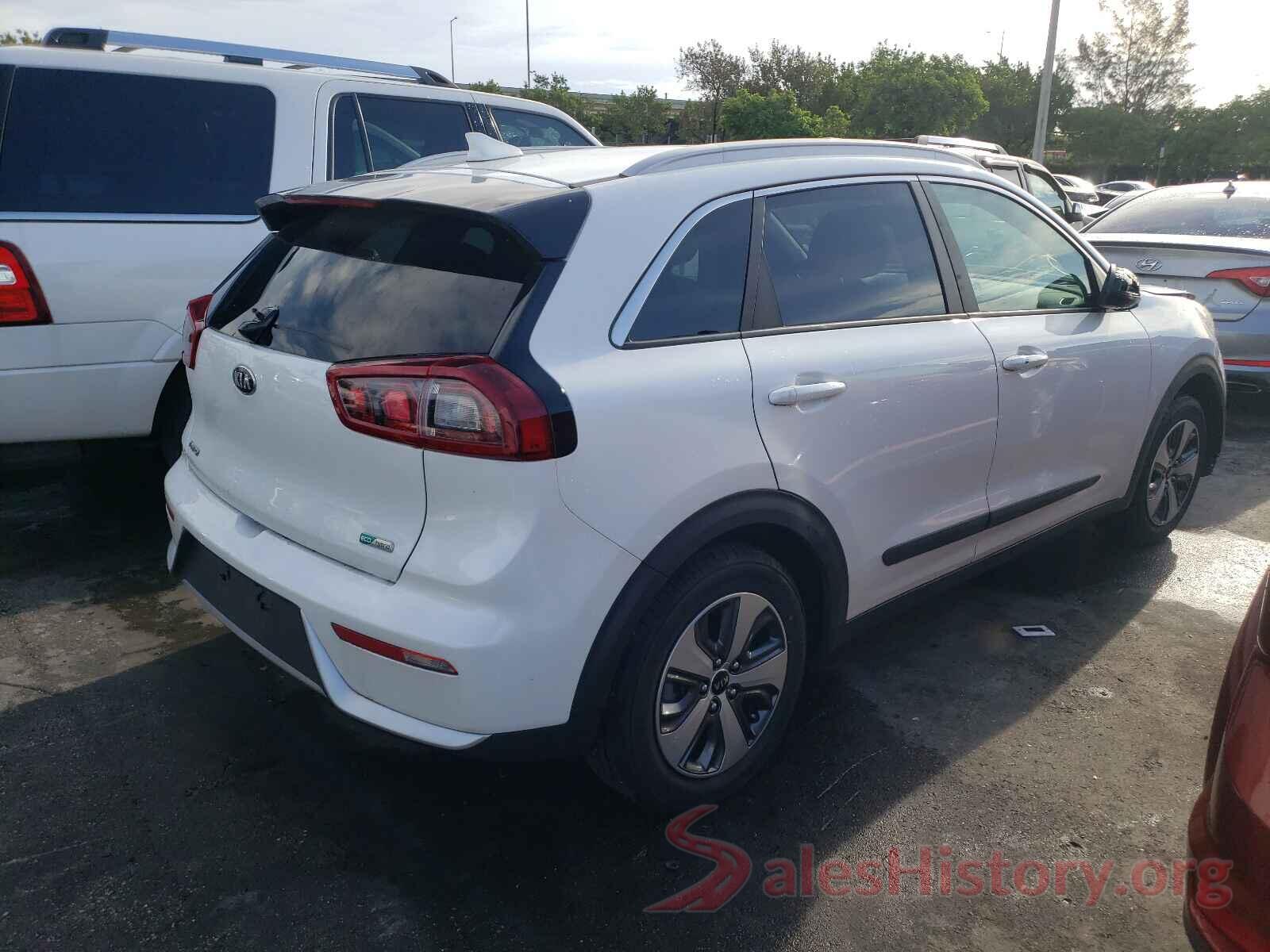 KNDCB3LC0K5232926 2019 KIA NIRO