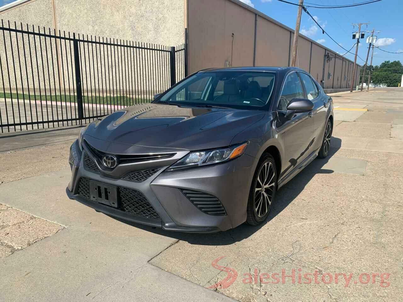 4T1B11HK6KU730424 2019 TOYOTA CAMRY