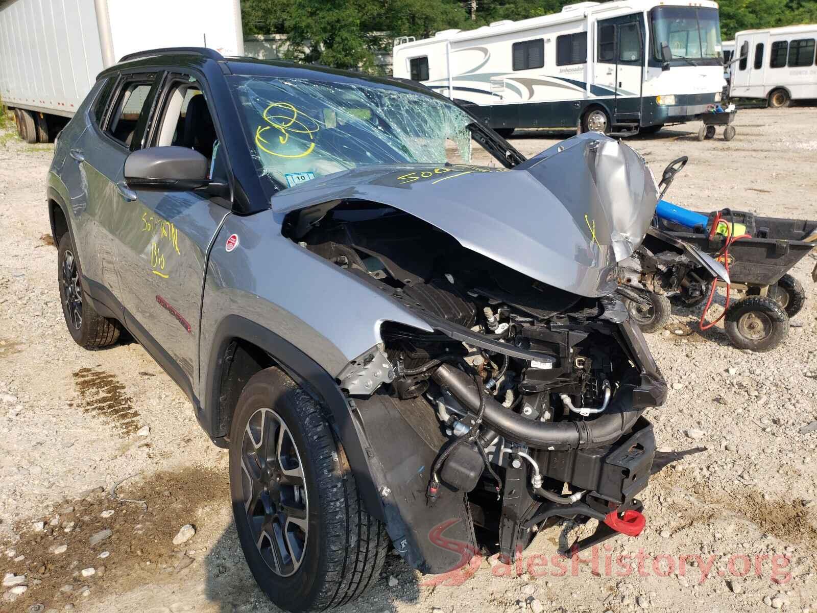 3C4NJDDB8KT667880 2019 JEEP COMPASS