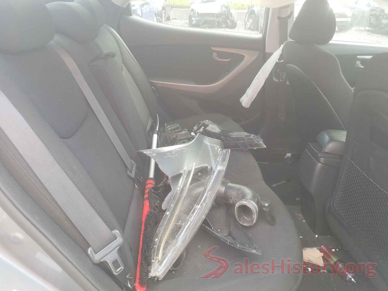 KMHDH4AE0GU581607 2016 HYUNDAI ELANTRA