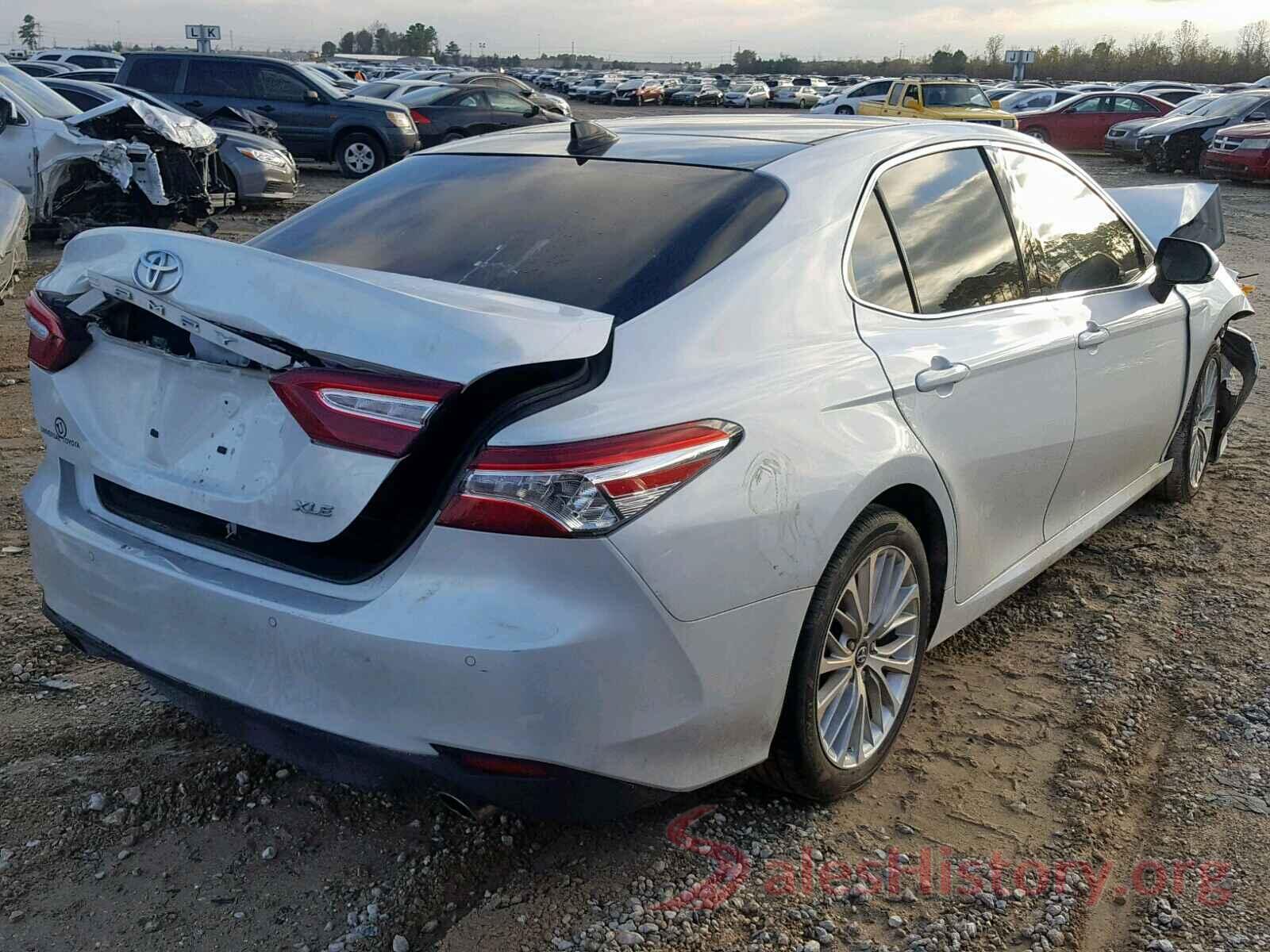 4T1BZ1HK4JU006352 2018 TOYOTA CAMRY