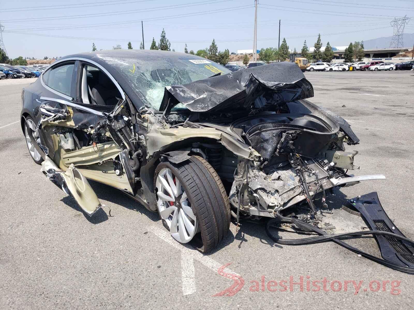 5YJ3E1EB9JF151355 2018 TESLA MODEL 3