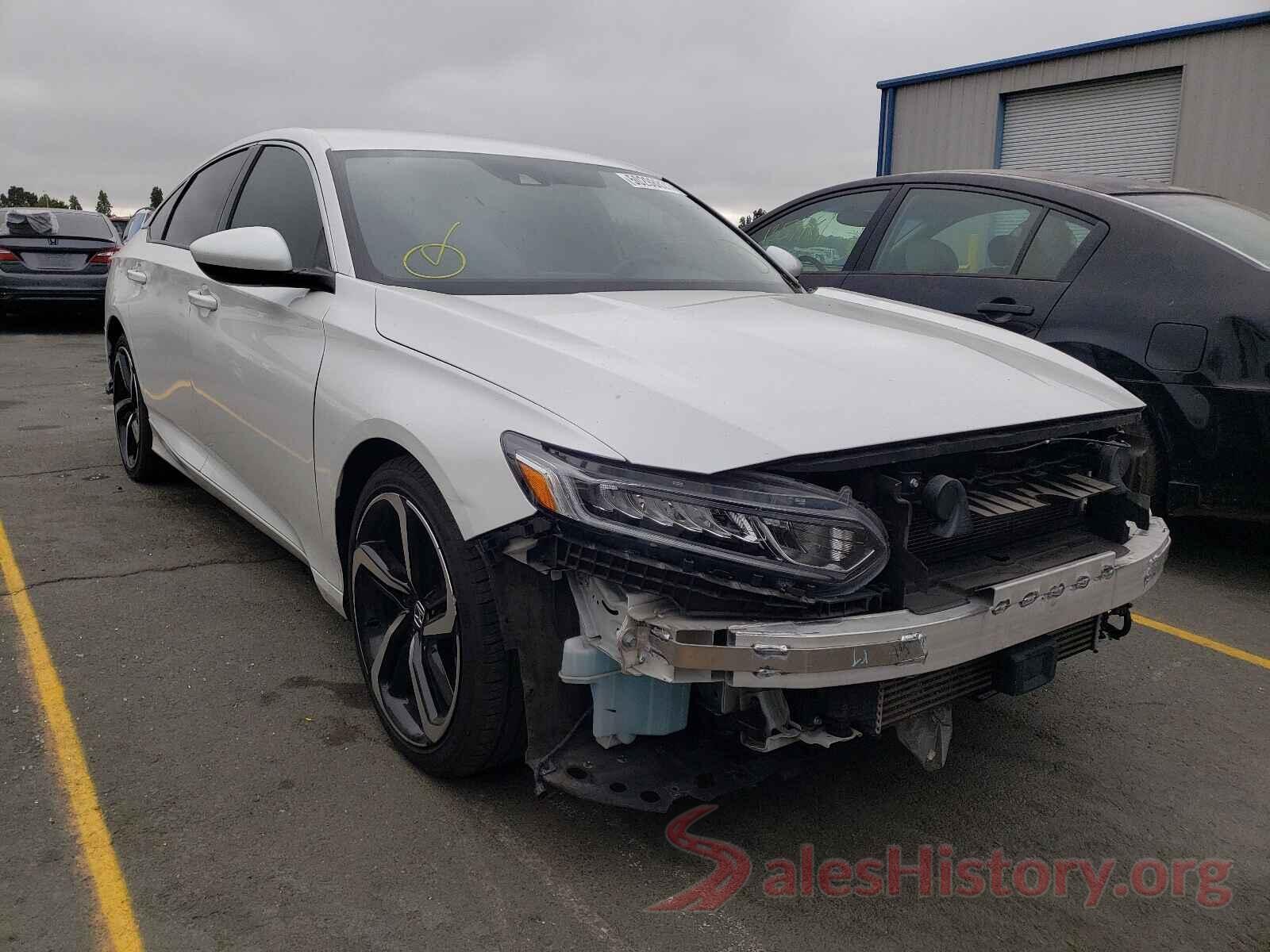 1HGCV1F34JA242468 2018 HONDA ACCORD