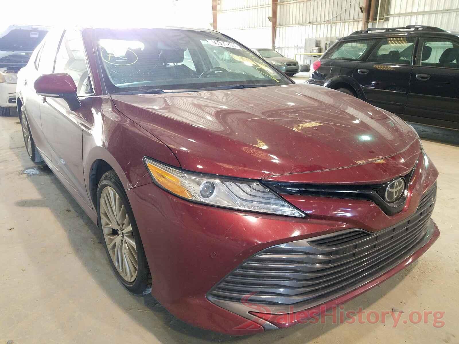 4T1B11HK4JU560546 2018 TOYOTA CAMRY