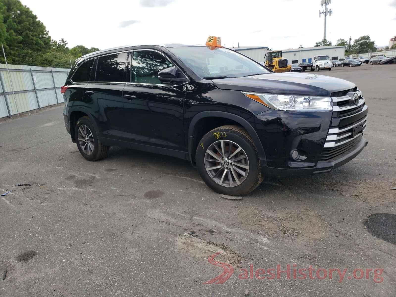 5TDJZRFH2KS604550 2019 TOYOTA HIGHLANDER