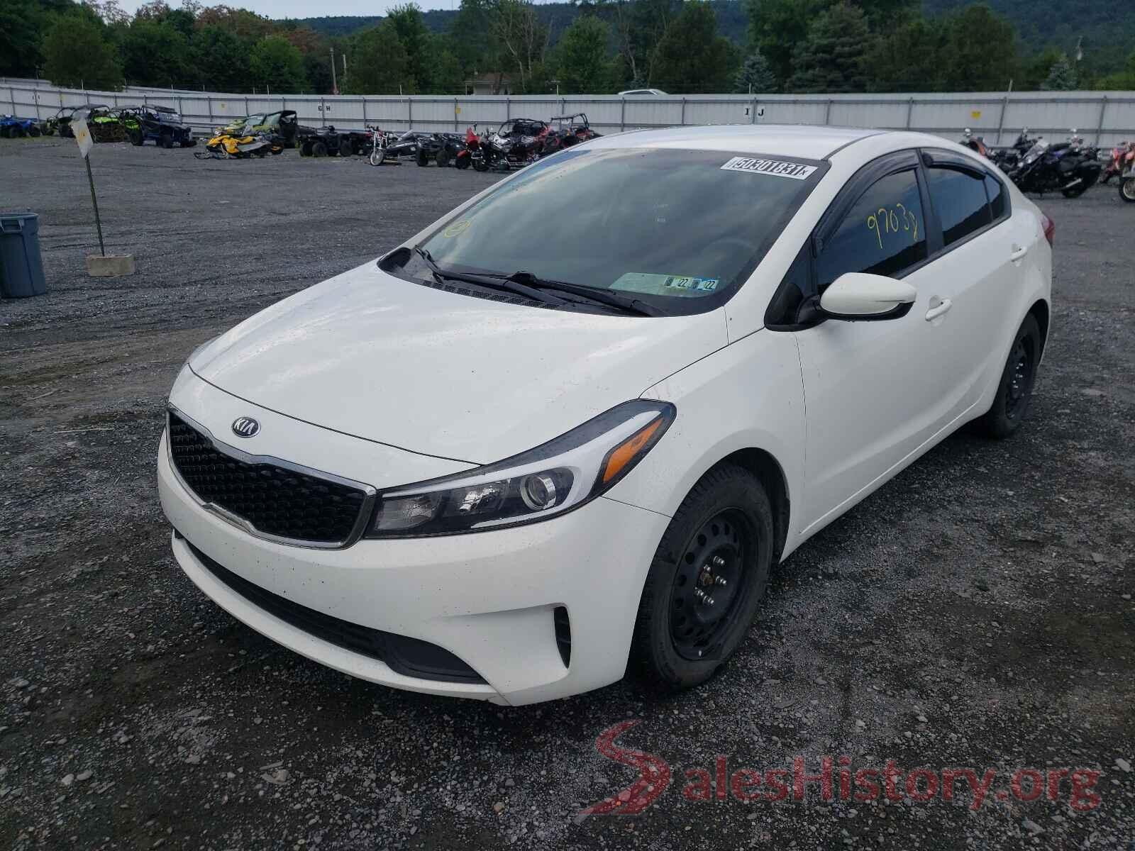 3KPFK4A70HE051573 2017 KIA FORTE