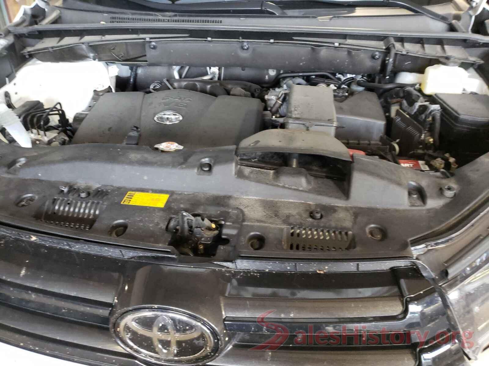 5TDJZRFH0JS537543 2018 TOYOTA HIGHLANDER