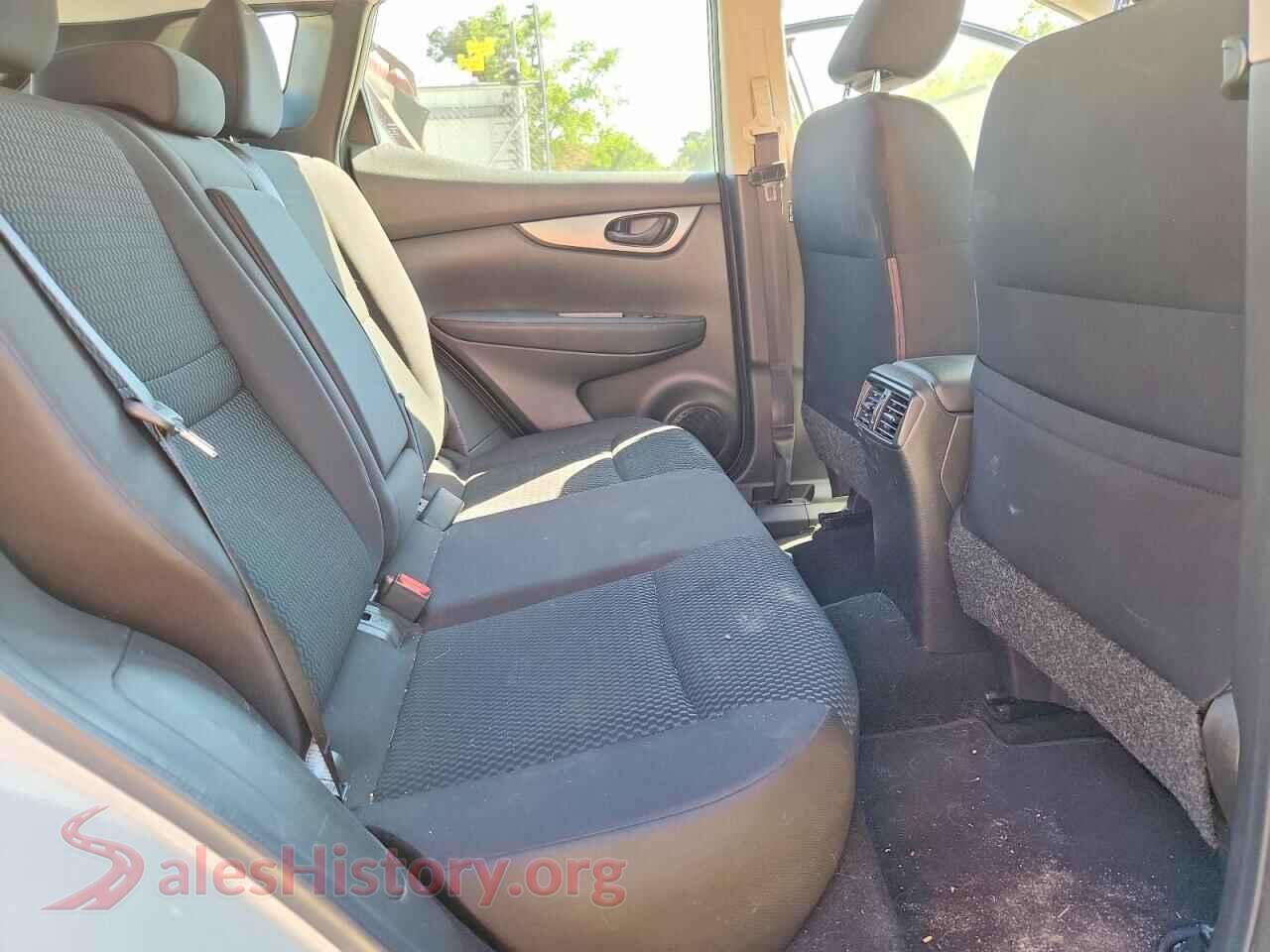 2018 NISSAN ROGUE VIN JN1BJ1CP9JW185915, VIN plate