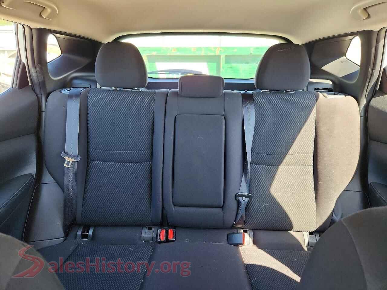 2018 NISSAN ROGUE VIN JN1BJ1CP9JW185915, odometer mileage
