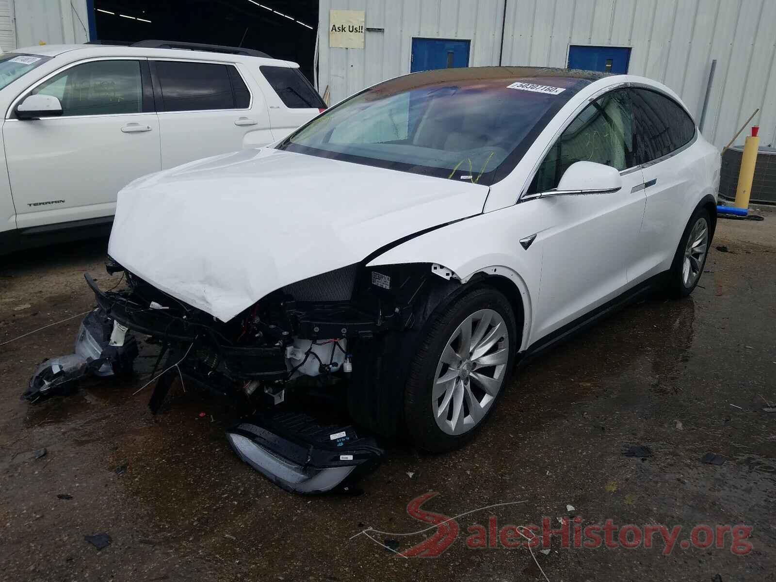 5YJXCDE26HF043634 2017 TESLA MODEL X