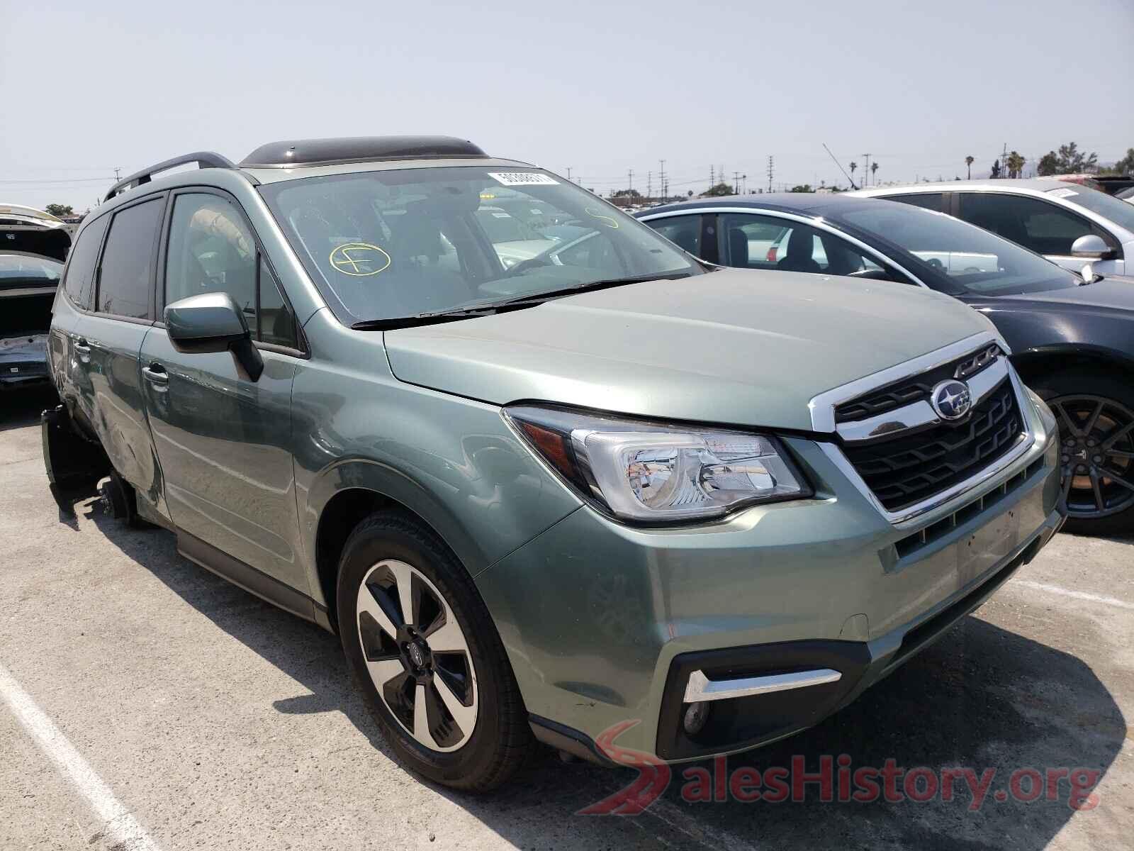 JF2SJAGC5JH429666 2018 SUBARU FORESTER